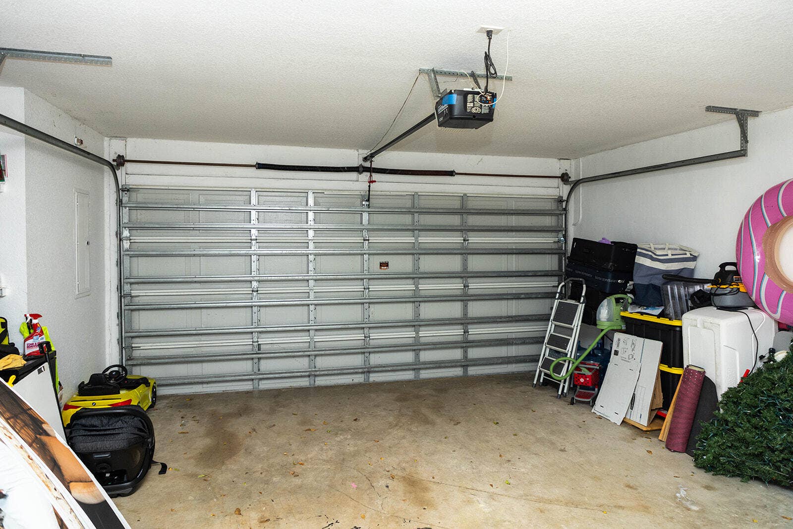 5701 AZALEA Circle, West Palm Beach, West Palm Beach, FL 33415 Garage
