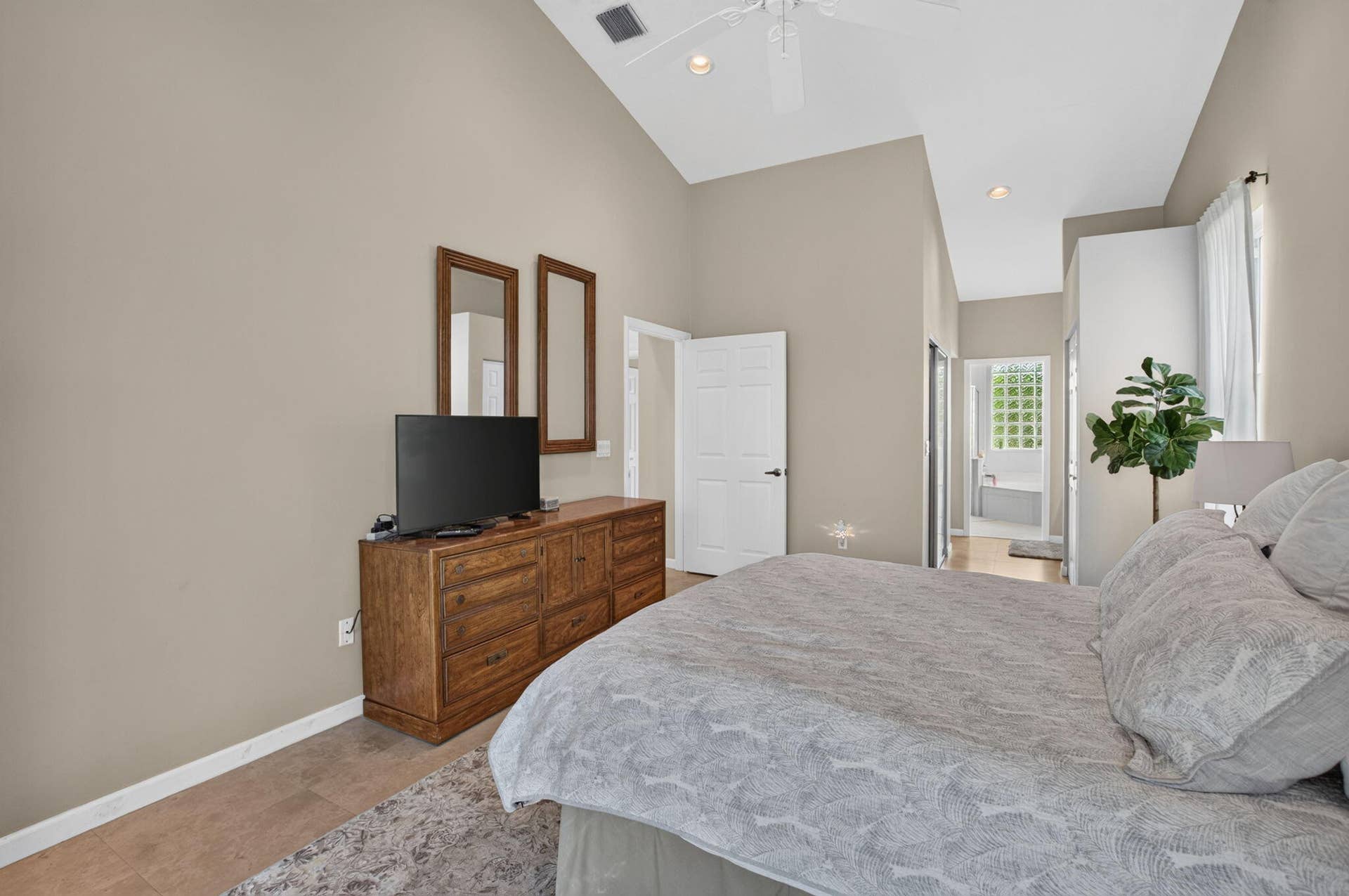9524 Lake Serena Drive, Boca Raton, FL 33496 28-web-or-mls-DSC_8013