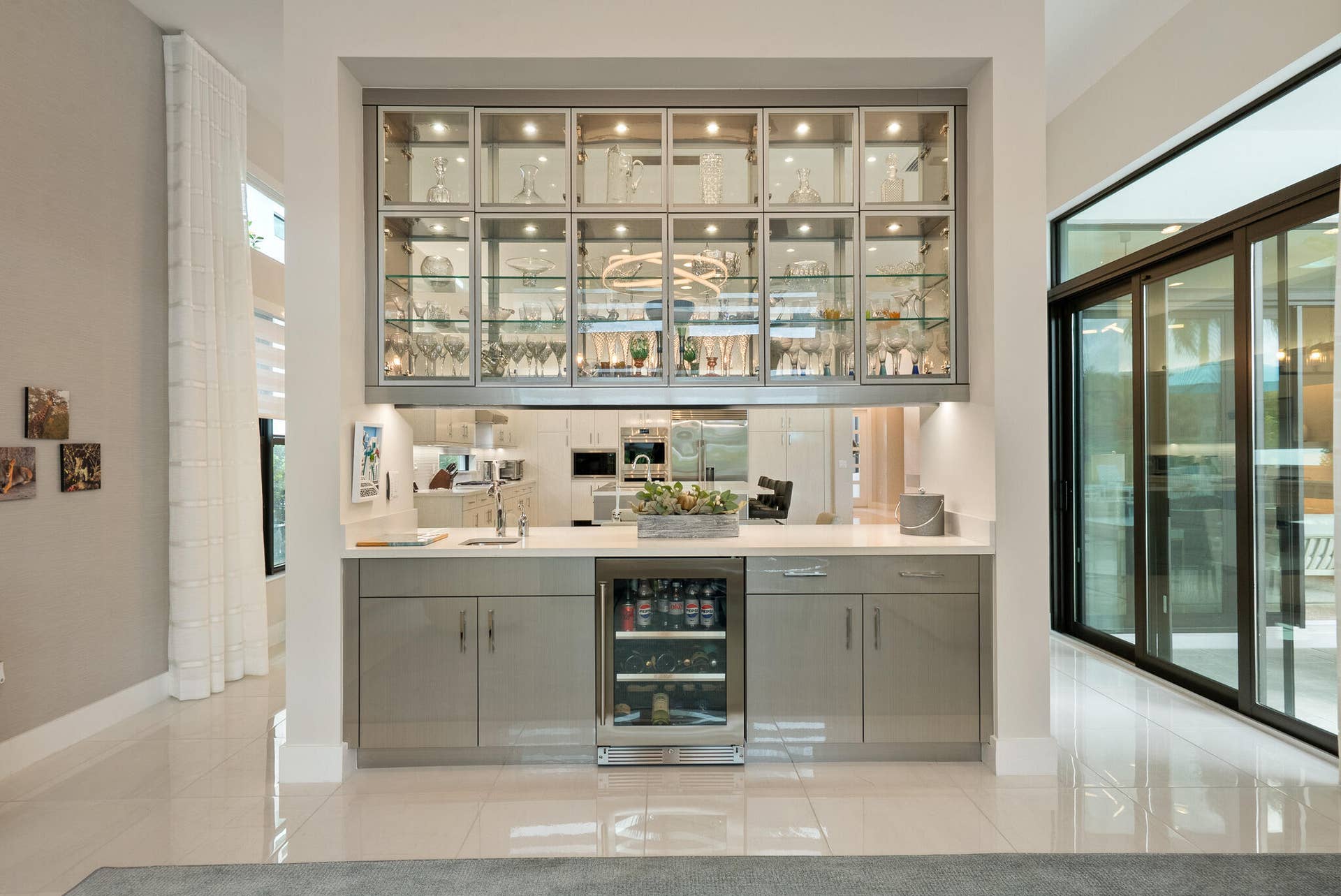 9643 Chianti Classico Terrace, Boca Raton, FL 33496 Elegant Entertaining