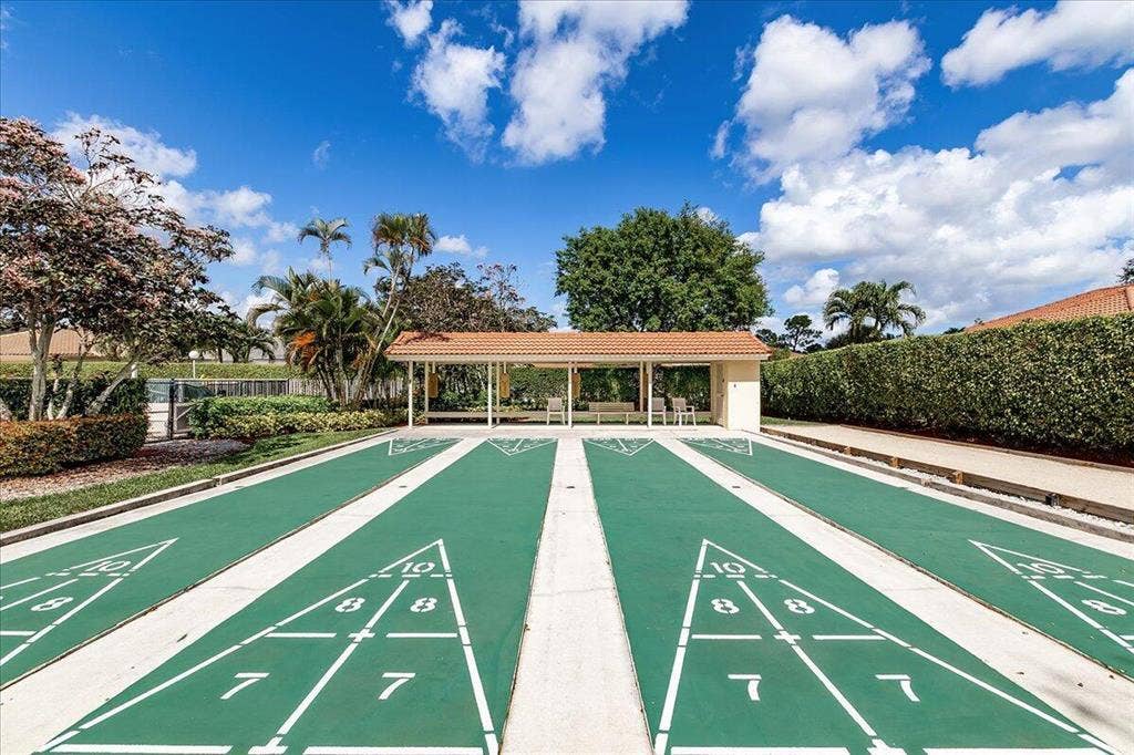 Shuffleboard