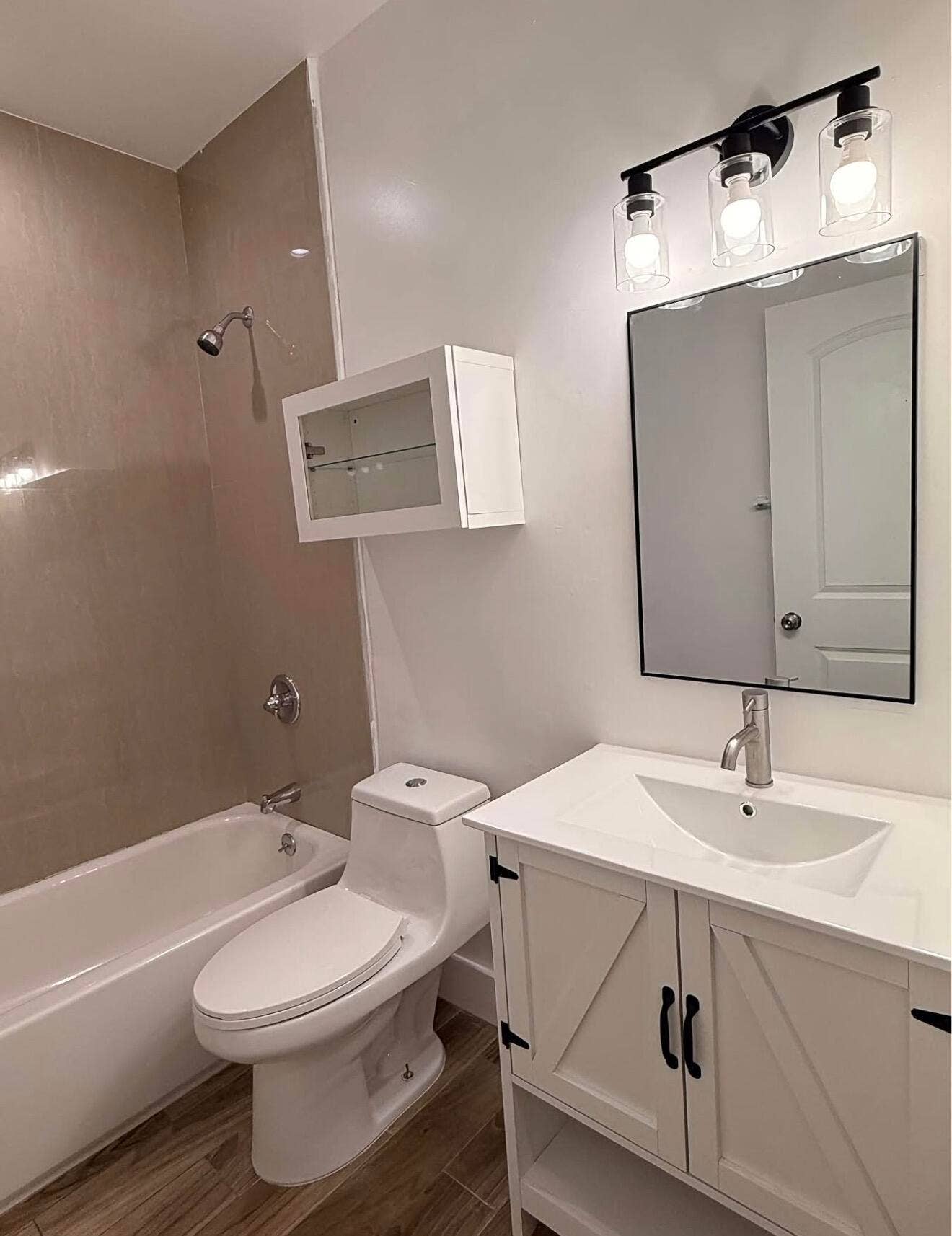2151 NW 29th Terrace, Fort Lauderdale, FL 33311 IMG_8146