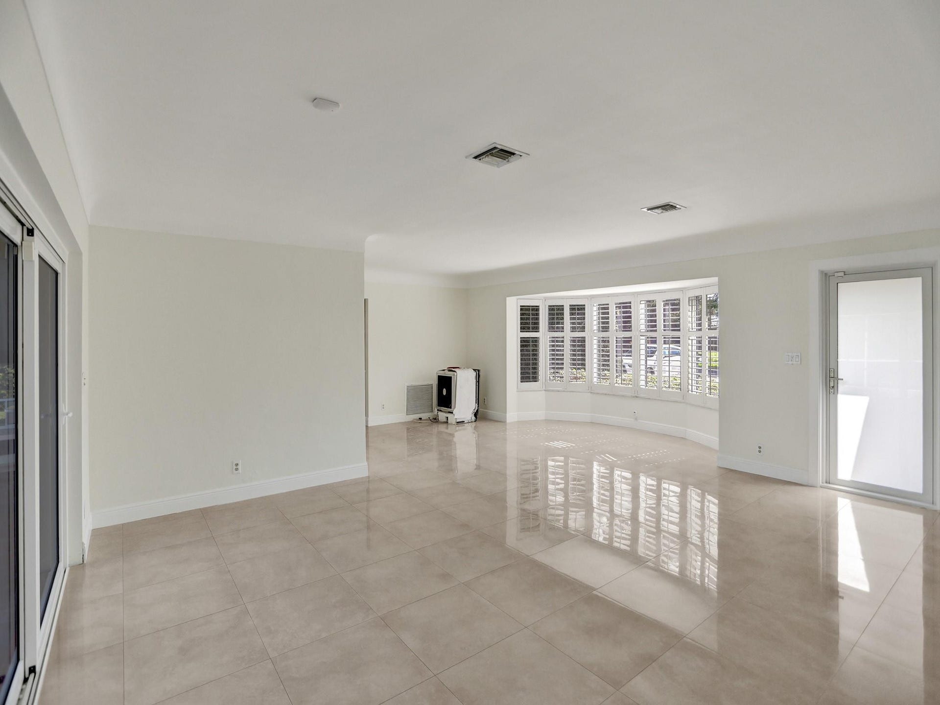 4731 NE 26TH Avenue, Fort Lauderdale, Fort Lauderdale, FL 33308 Photo 8