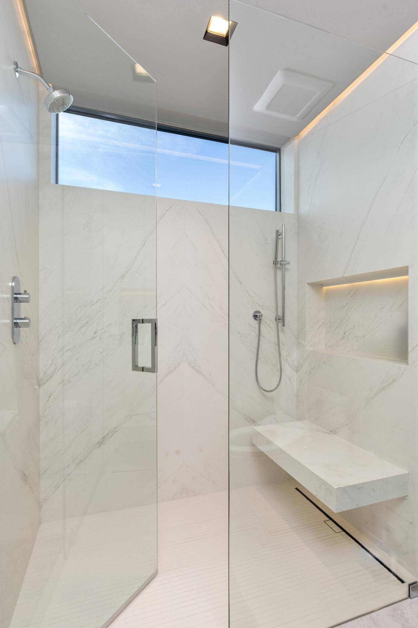 3024 NE 26TH Street, Fort Lauderdale, FL 33305 Guest Bath 2