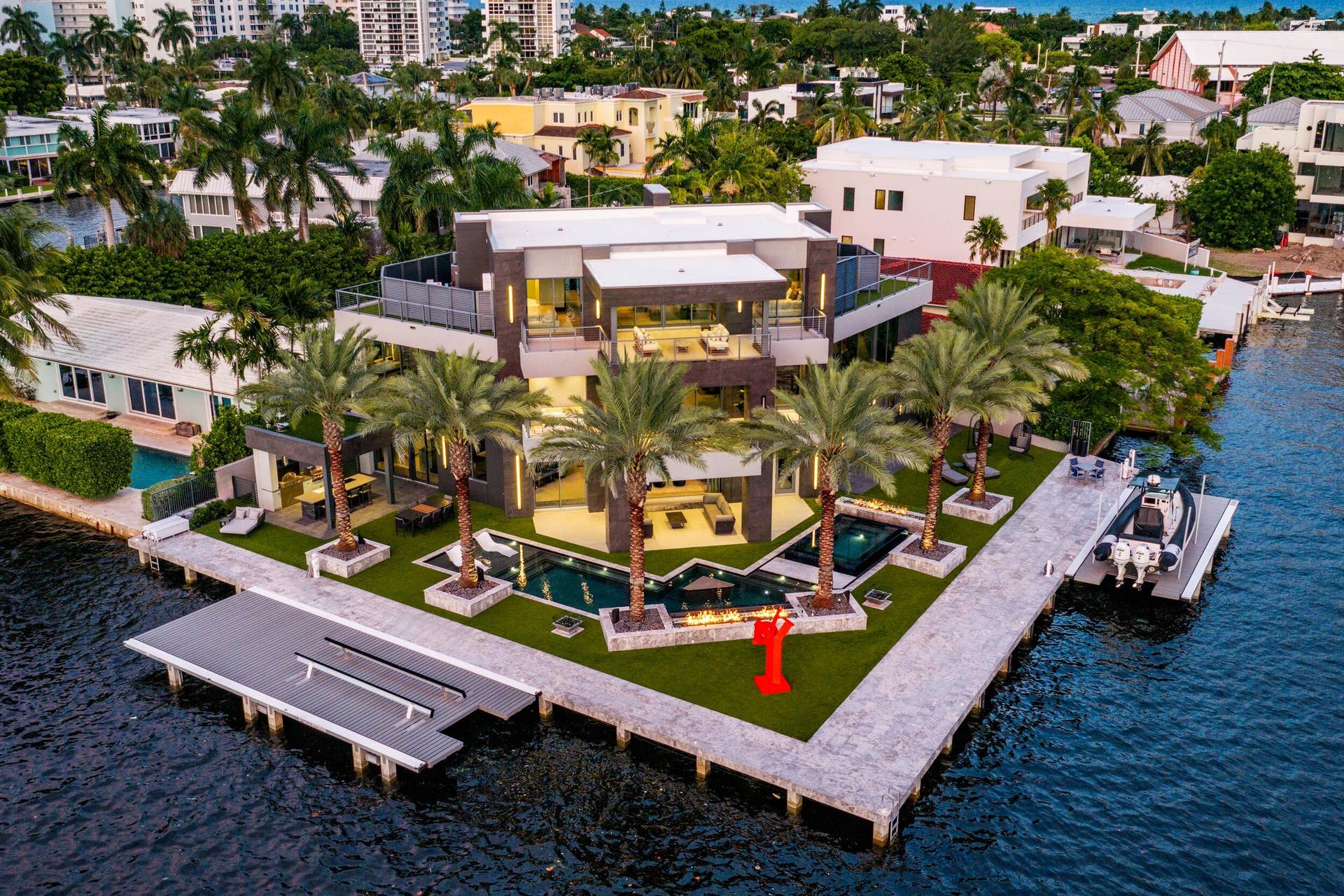 3024 NE 26TH Street, Fort Lauderdale, FL 33305 Twilight 11