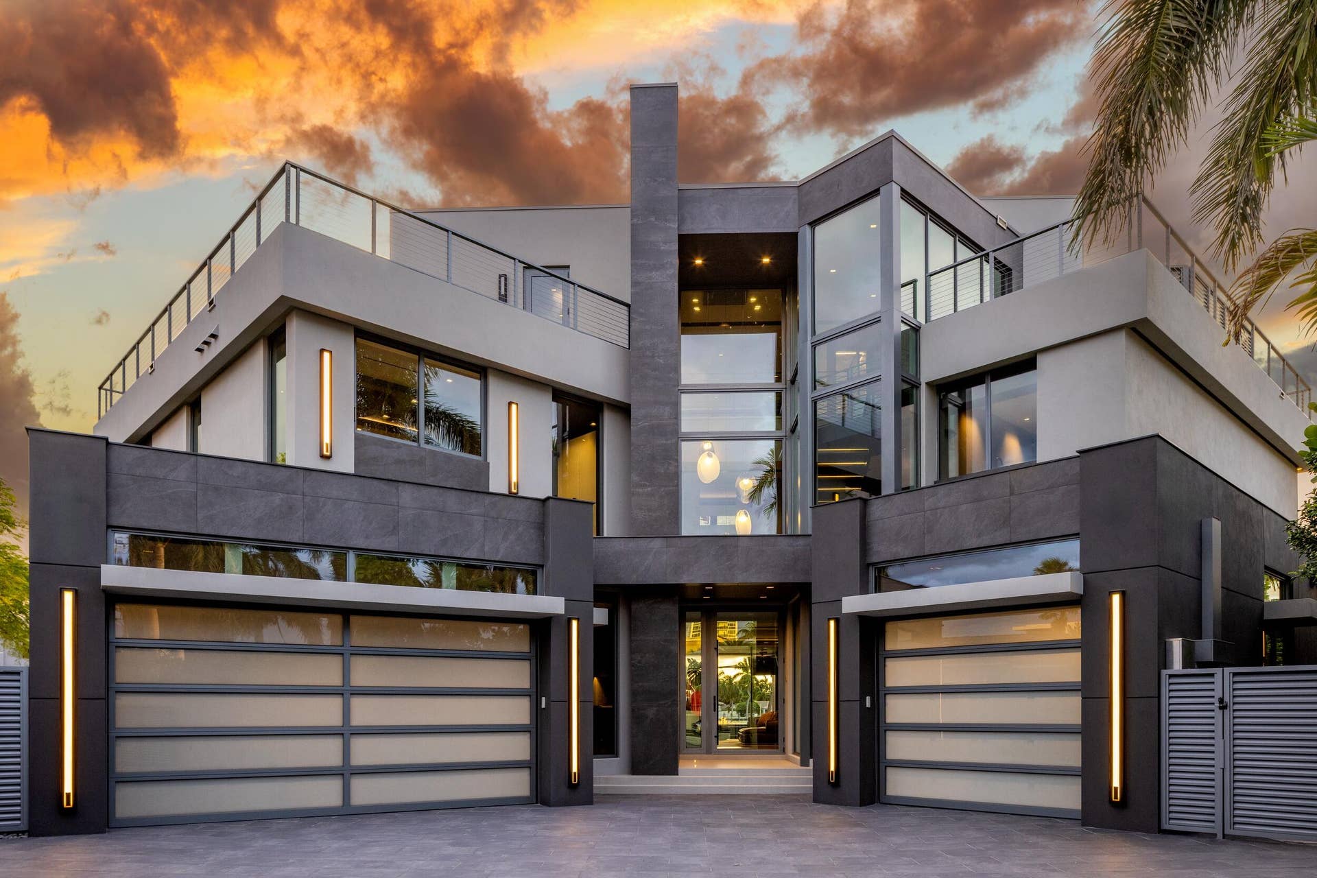 3024 NE 26TH Street, Fort Lauderdale, FL 33305 Twilight 8