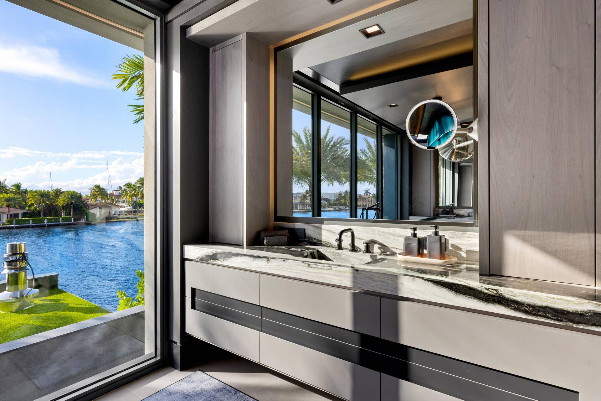 3024 NE 26TH Street, Fort Lauderdale, FL 33305 Master Bath 2
