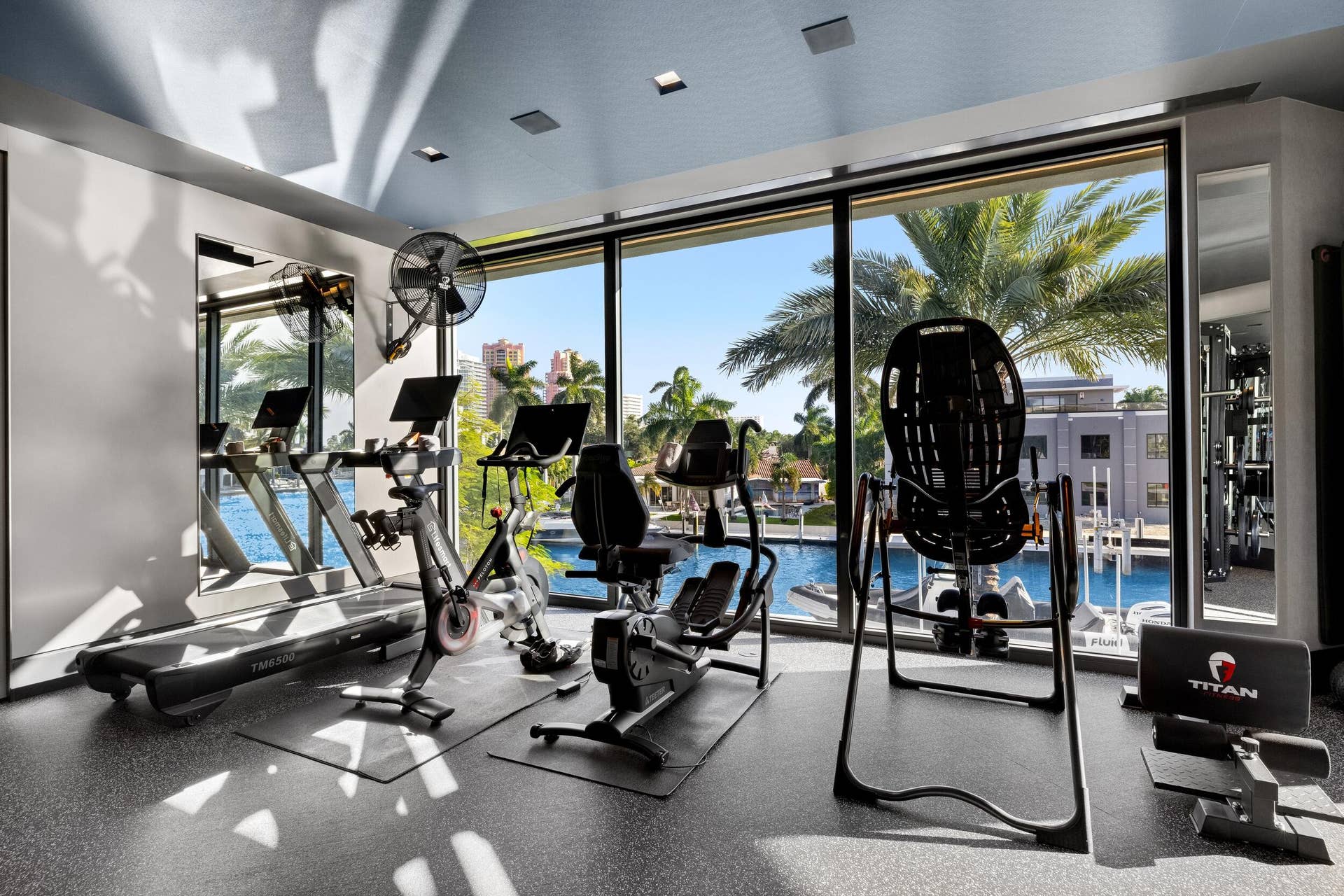 3024 NE 26TH Street, Fort Lauderdale, FL 33305 Gym 1