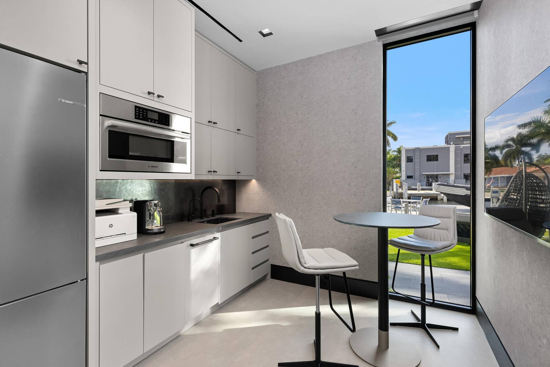 3024 NE 26TH Street, Fort Lauderdale, FL 33305 Guest Kitchen 1