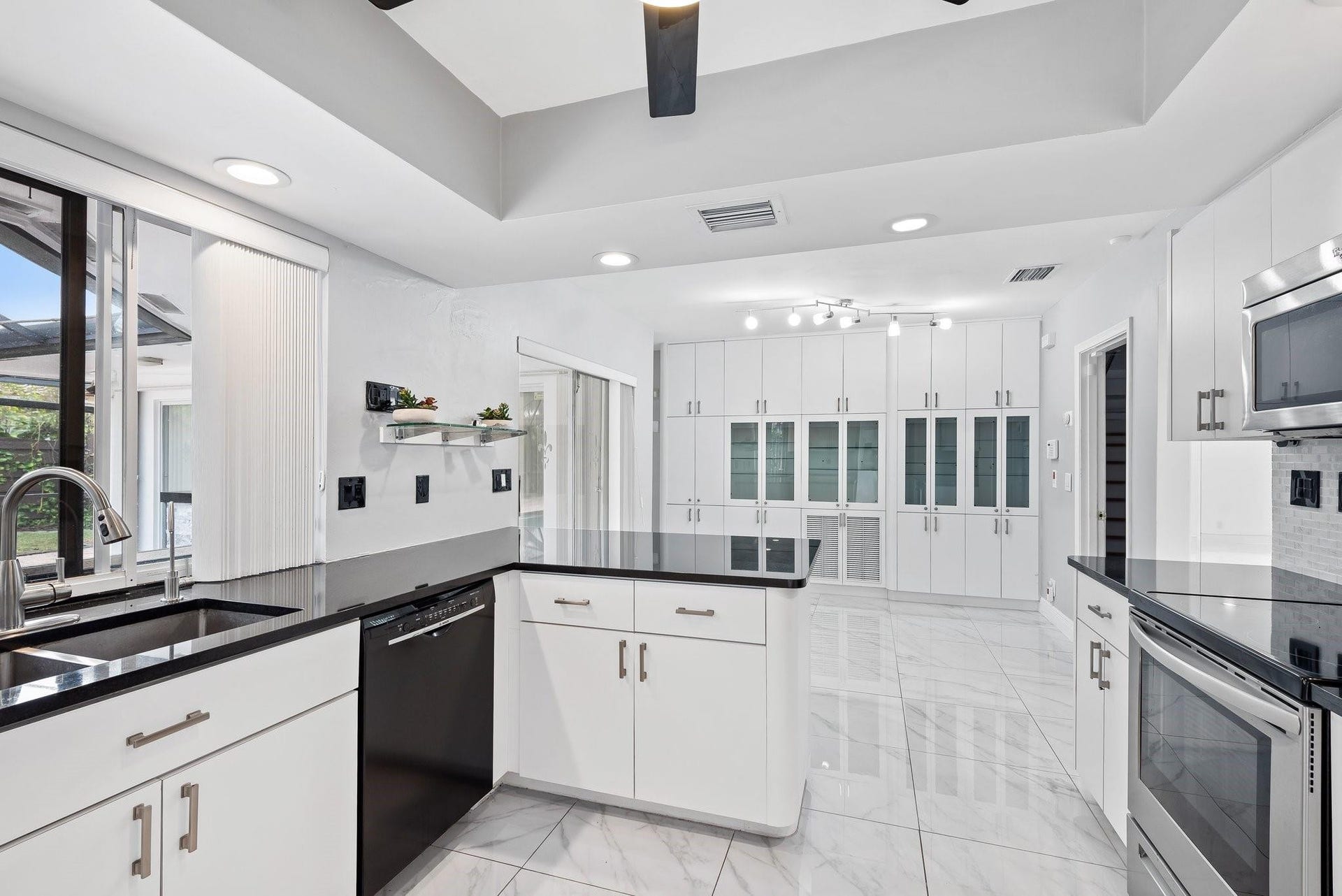 5750 BAYVIEW Drive, Fort Lauderdale, Fort Lauderdale, FL 33308 Photo 19