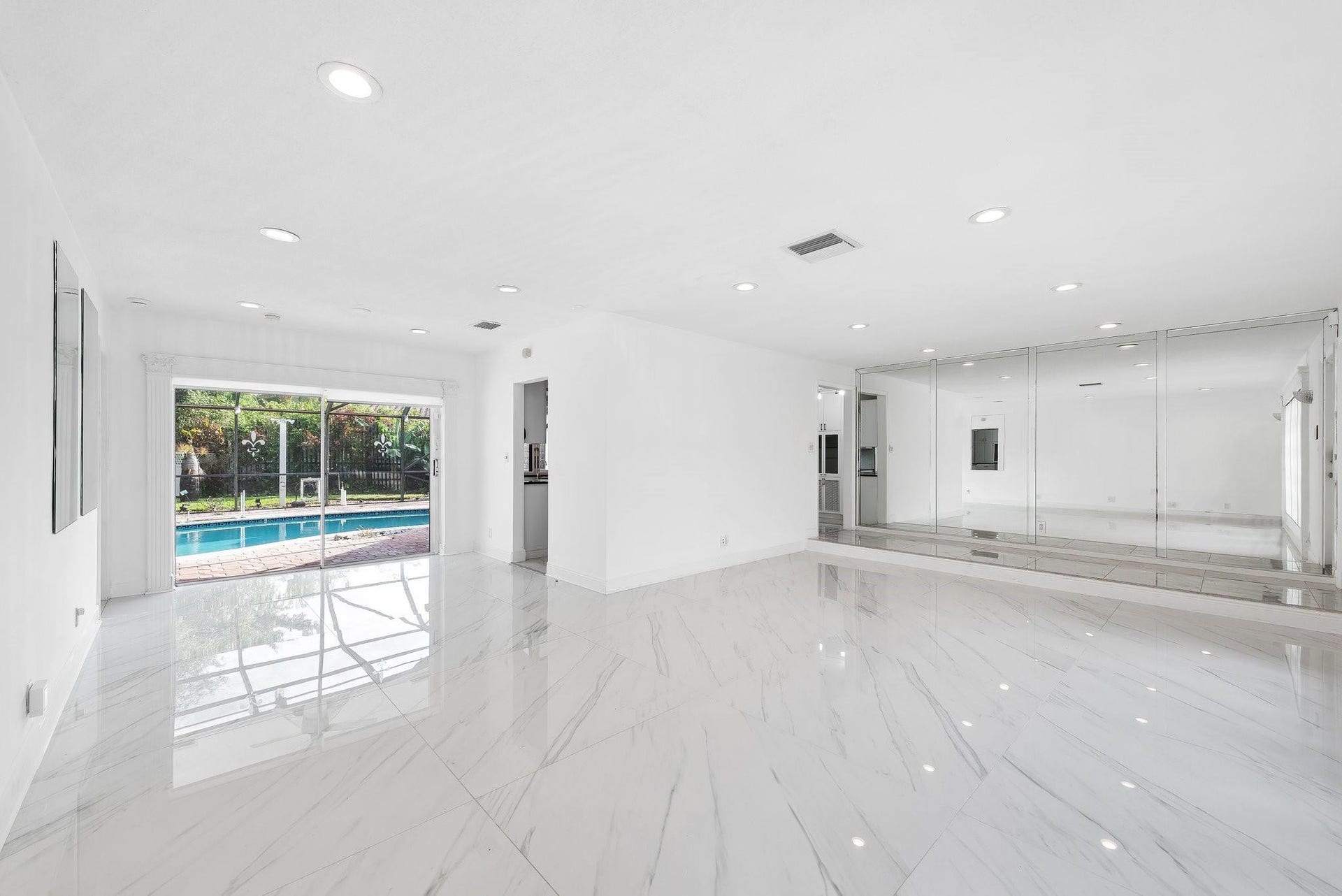 5750 BAYVIEW Drive, Fort Lauderdale, Fort Lauderdale, FL 33308 Photo 8