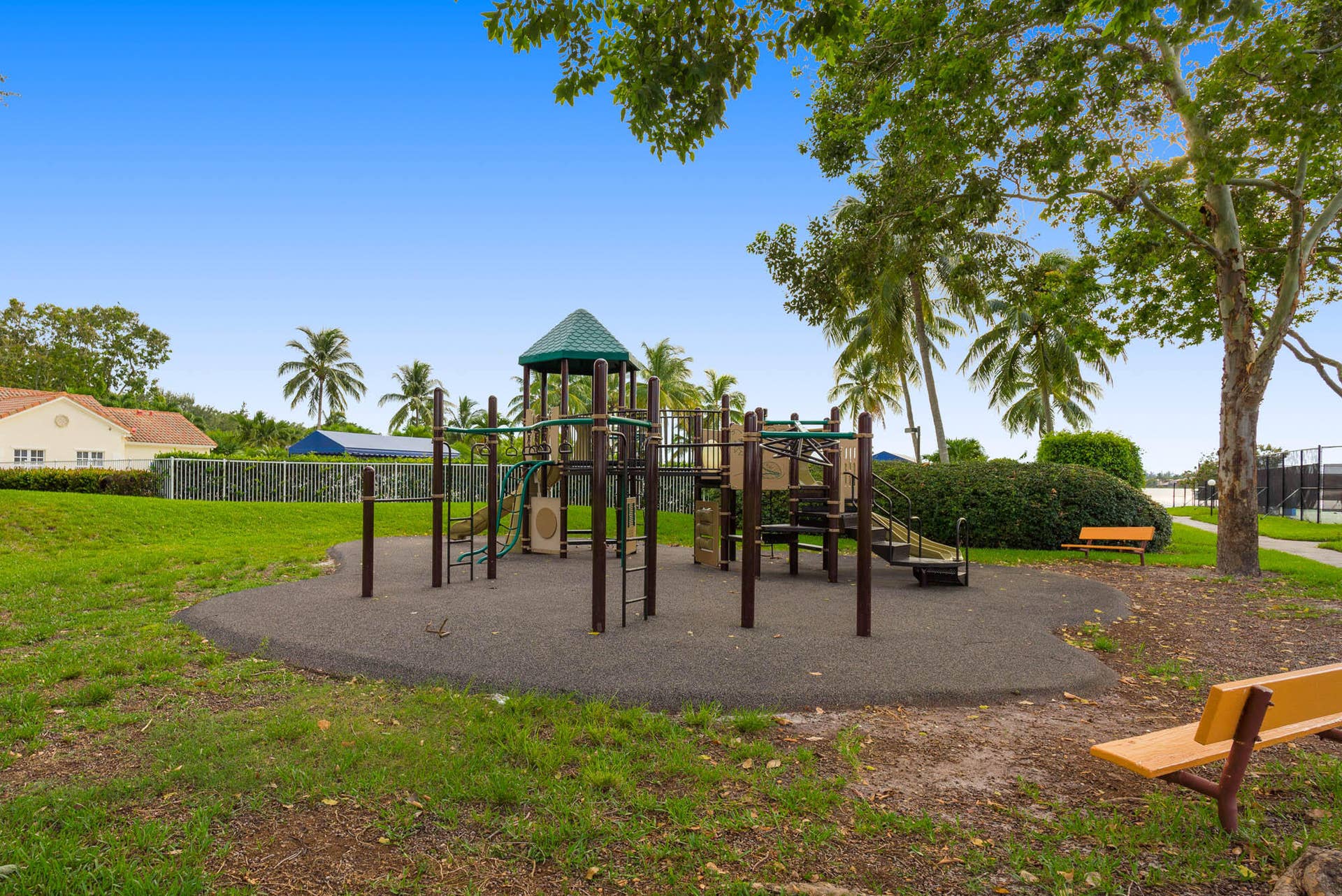 7621 Brunson Circle, Lake Worth, FL 33467 Lake Charleston (5) playground