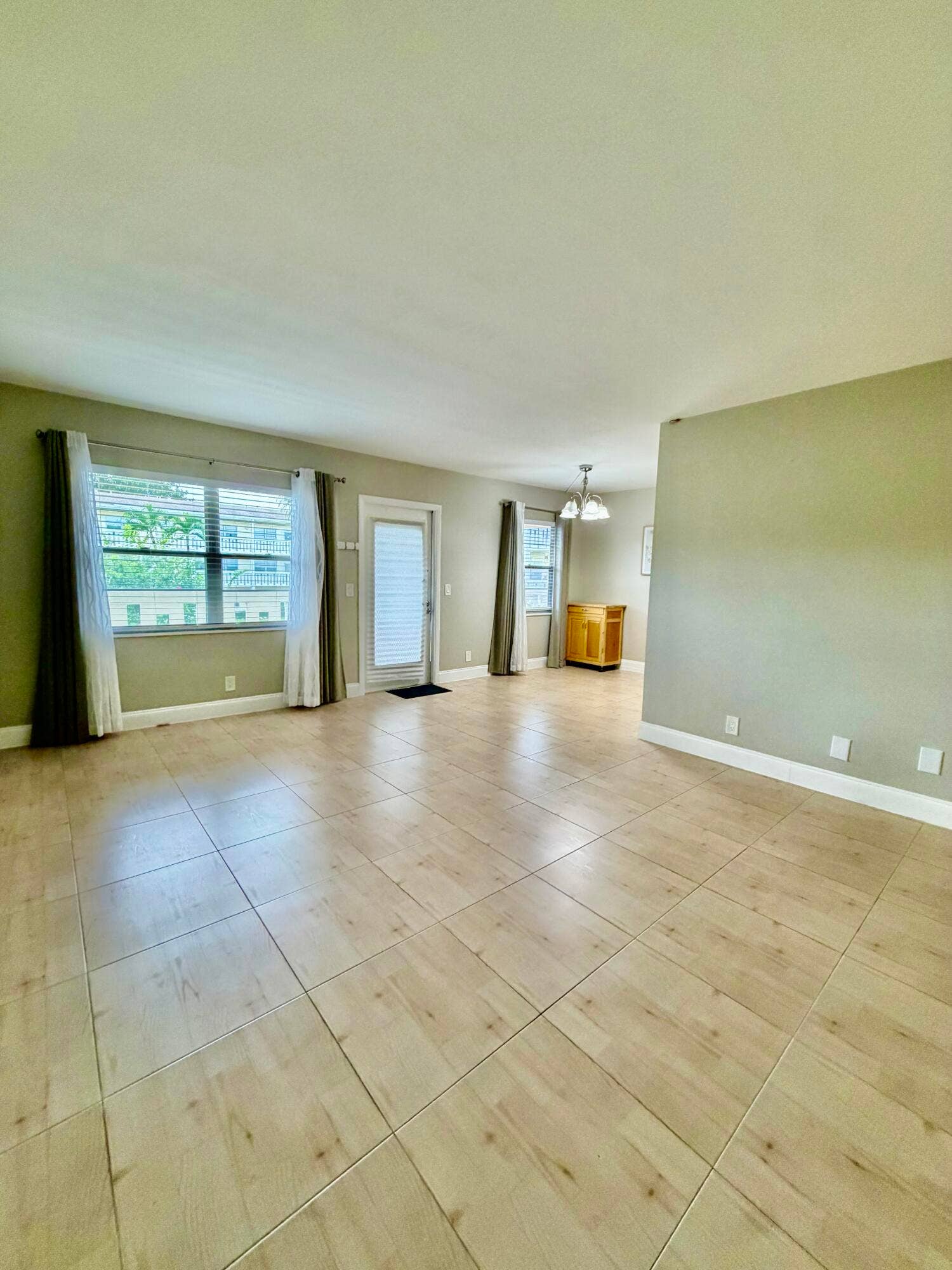 153 Dorset D, Boca Raton, FL 33434 IMG_3015