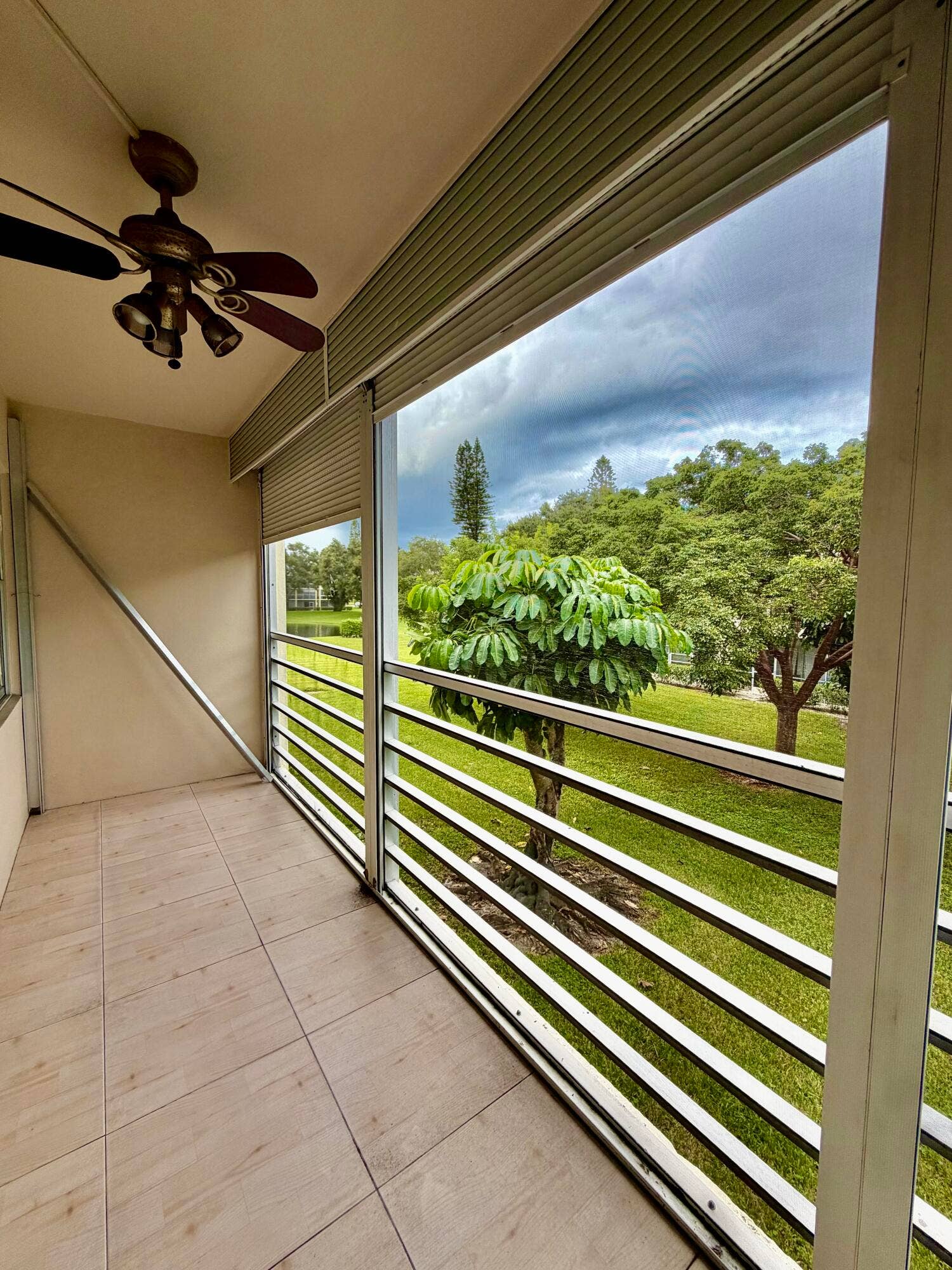 153 Dorset D, Boca Raton, FL 33434 IMG_3033