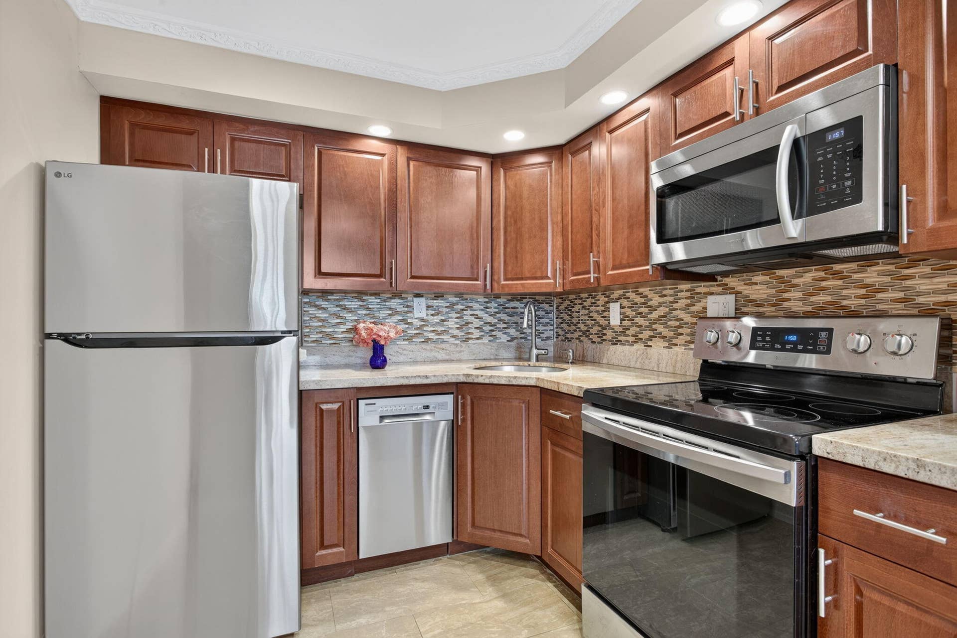 1505 N RIVERSIDE Drive, #707, Pompano Beach, FL 33062 9-web-or-mls-1505 -14