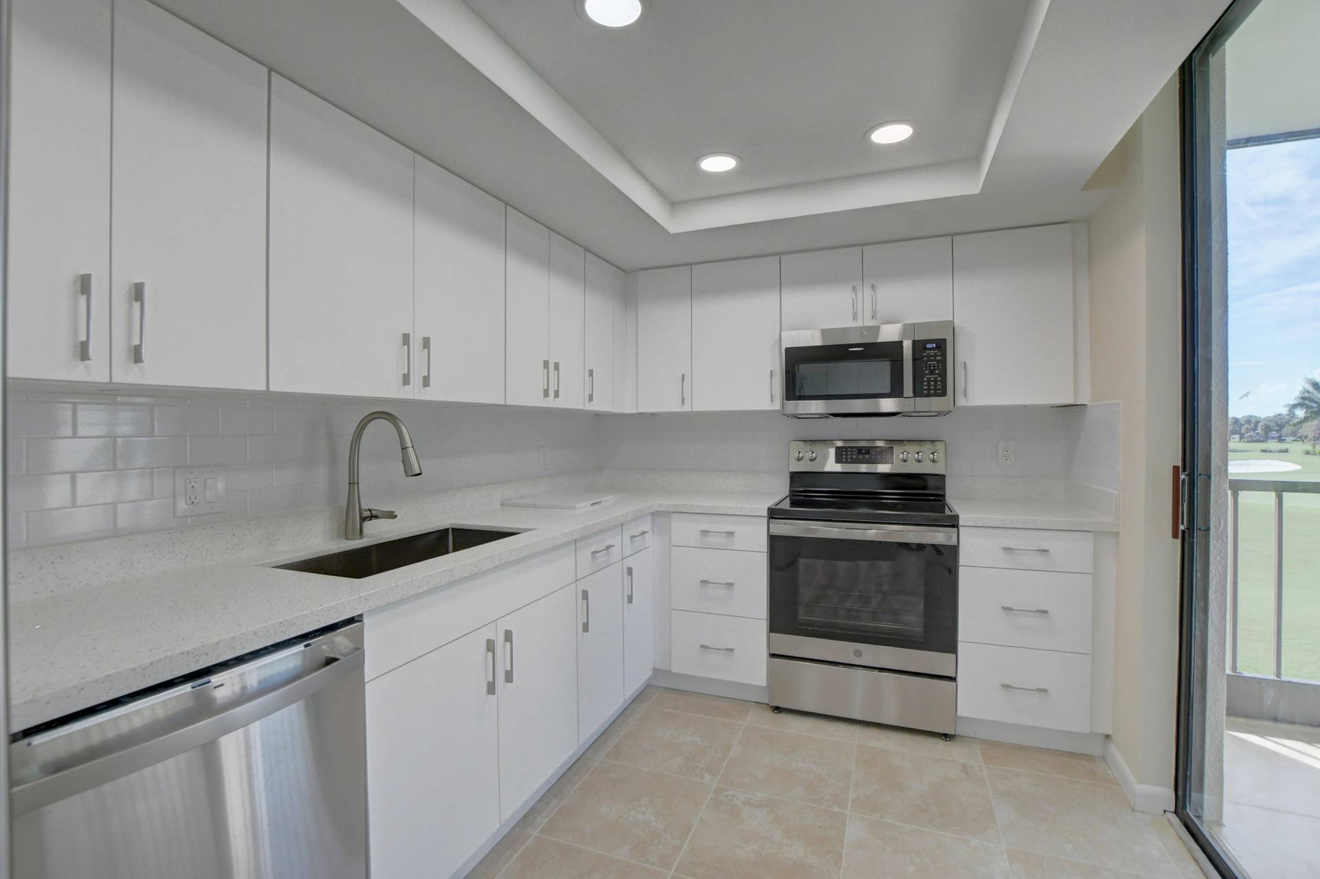 6797 WILLOW WOOD Drive, #6034, Boca Raton, FL 33434 Kitchen