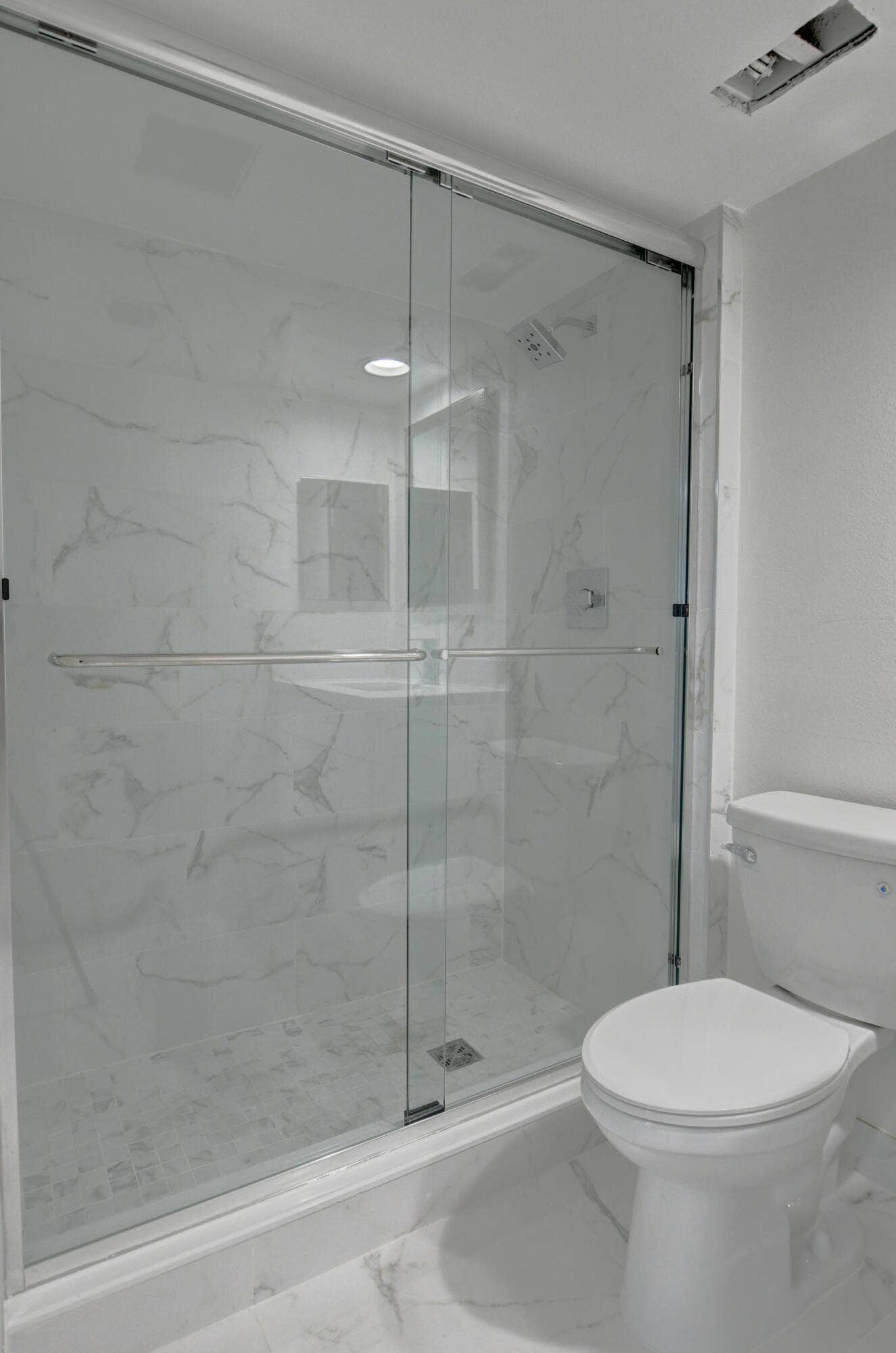 6797 WILLOW WOOD Drive, #6034, Boca Raton, FL 33434 Spare Bathroom