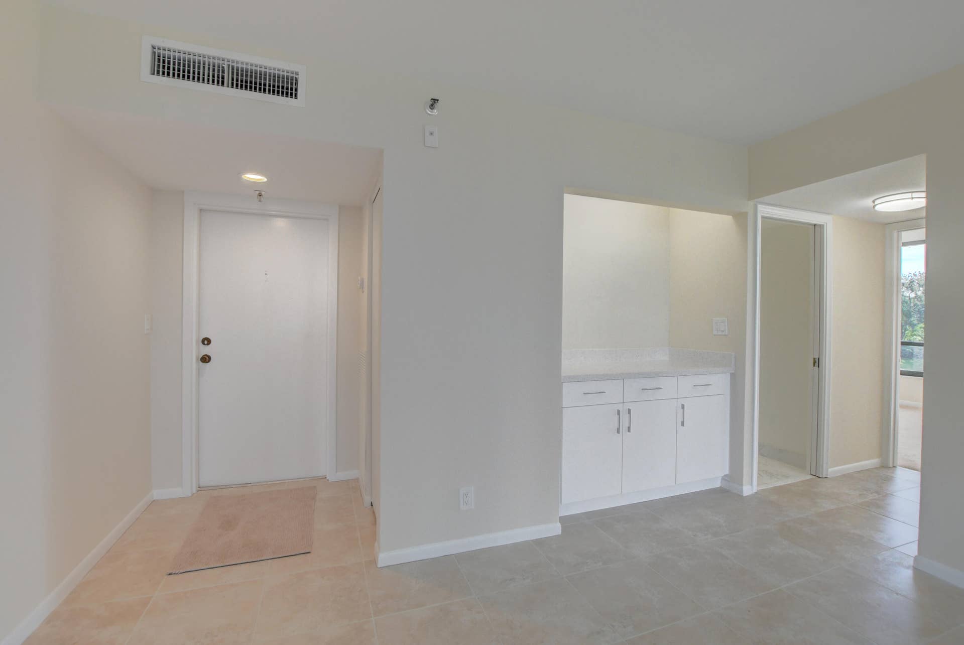6797 WILLOW WOOD Drive, #6034, Boca Raton, FL 33434 Entry way