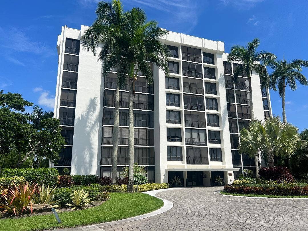 6797 WILLOW WOOD Drive, #6034, Boca Raton, FL 33434 Building