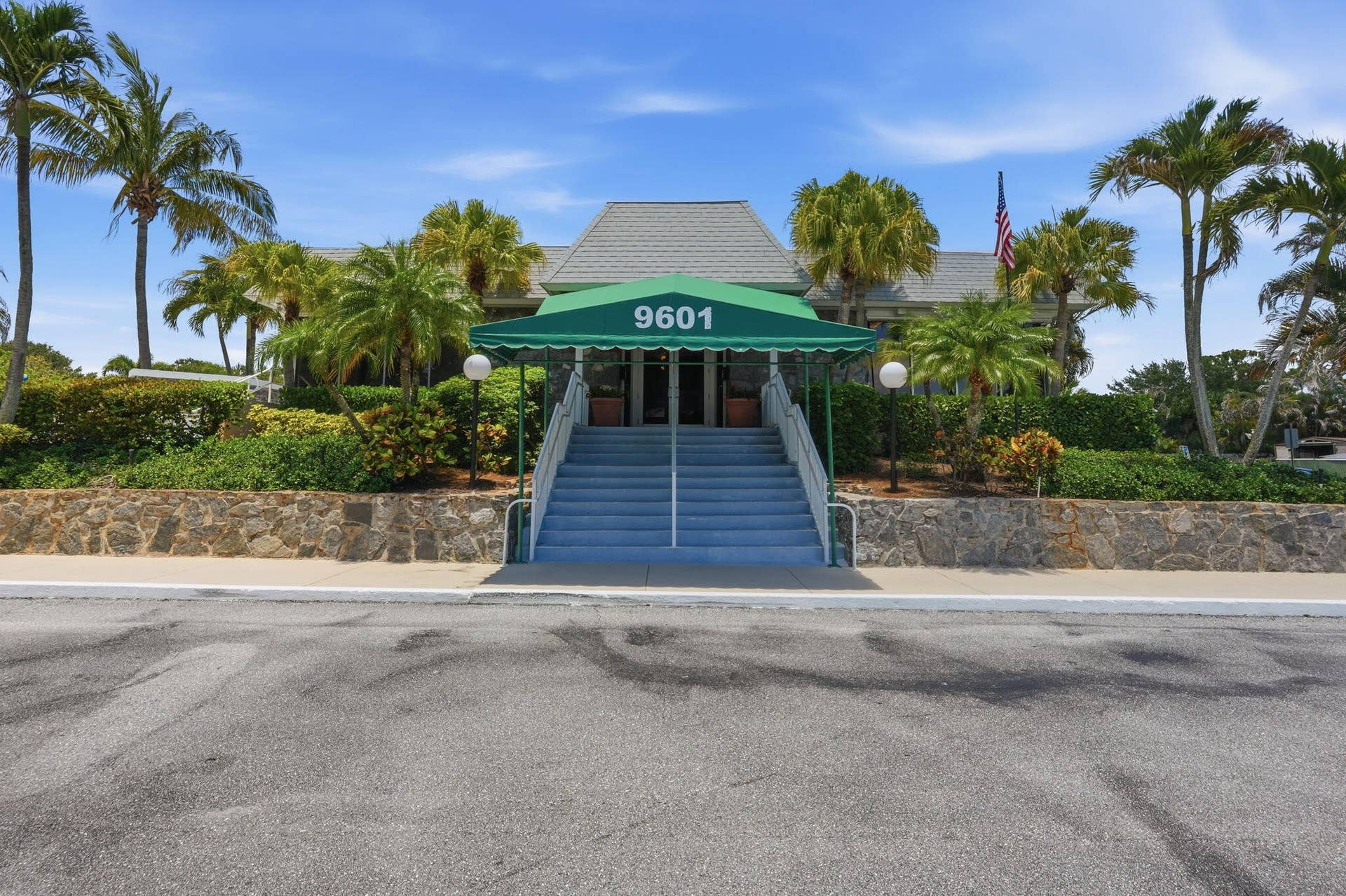 18081 SE Country Club Drive, #19-189, Jupiter, FL 33469 IMG_4669