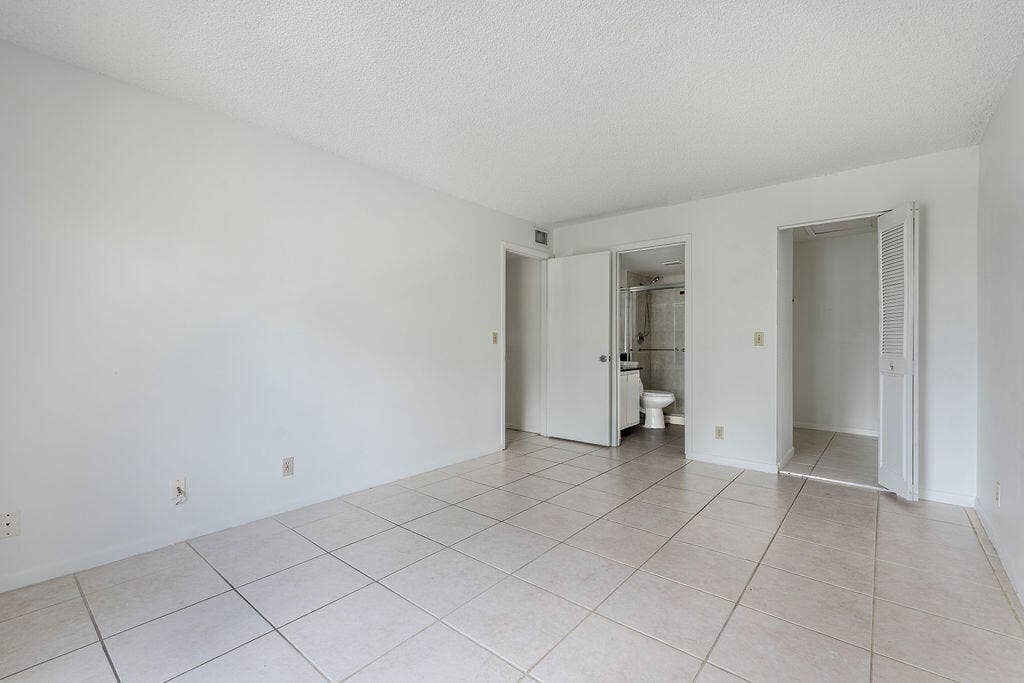 3612 Alder Drive, #B3, West Palm Beach, FL 33417 Bedroom