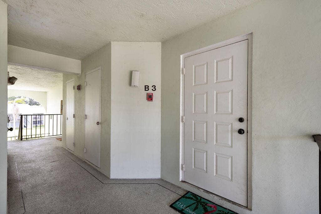 3612 Alder Drive, #B3, West Palm Beach, FL 33417 Entrance