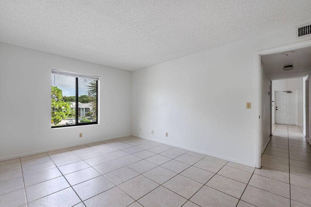 3612 Alder Drive, #B3, West Palm Beach, FL 33417 Undetermined