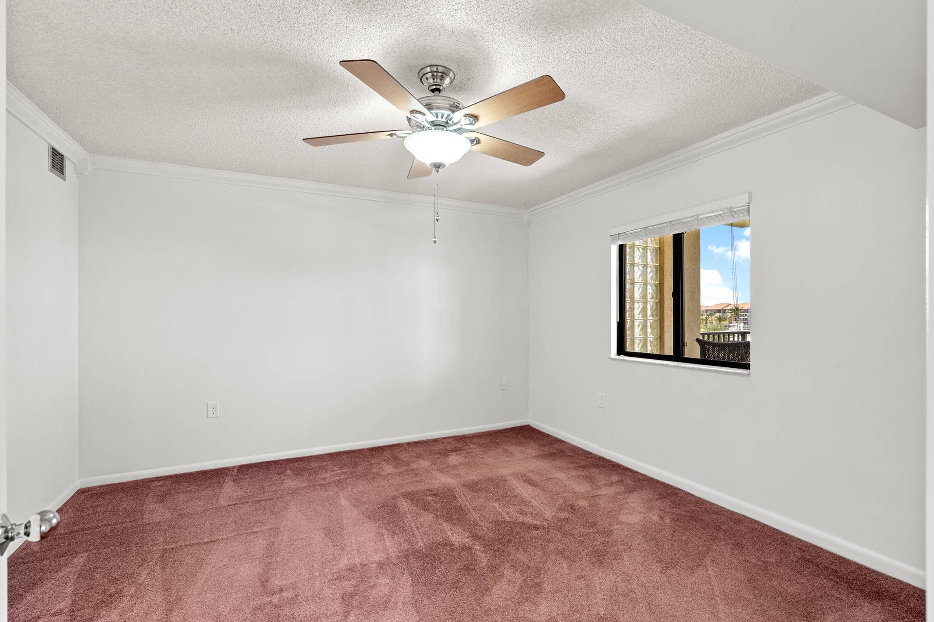 601 SEAFARER Circle, #405, Jupiter, FL 33477 DSC07179