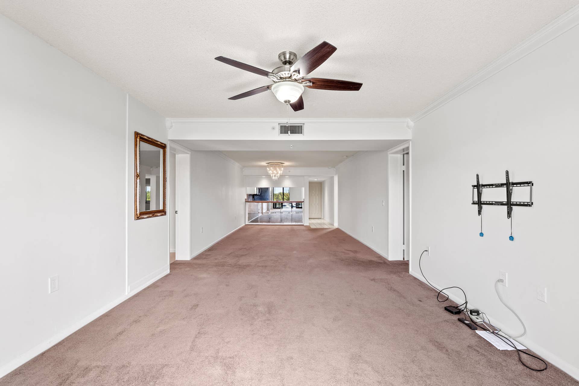 601 SEAFARER Circle, #405, Jupiter, FL 33477 DSC07251