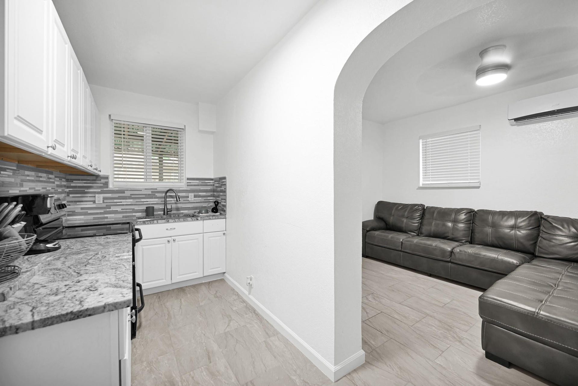 201 SE 23rd Street, #1-4, Fort Lauderdale, FL 33316 Photo 2