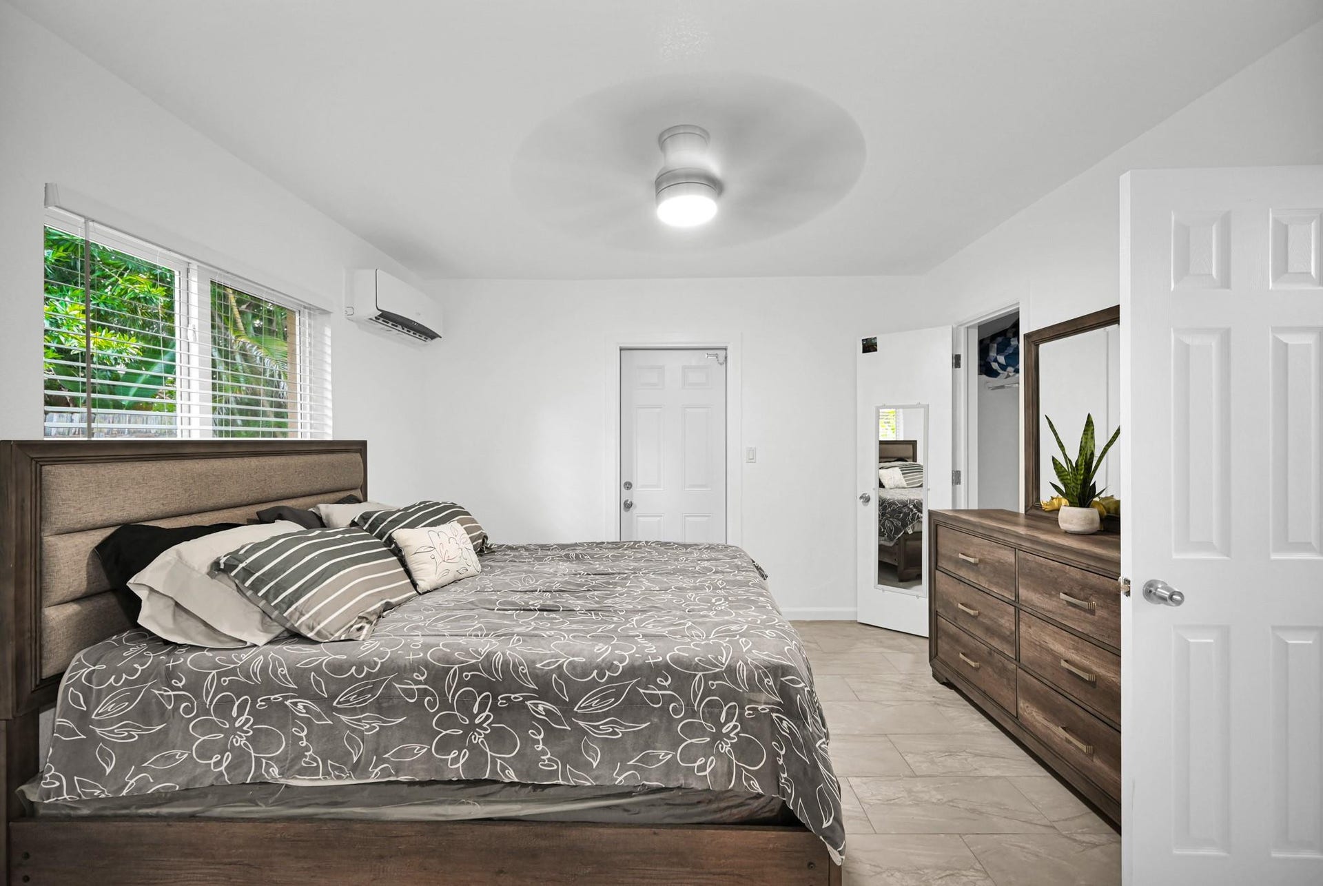 201 SE 23rd Street, #1-4, Fort Lauderdale, FL 33316 Photo 7