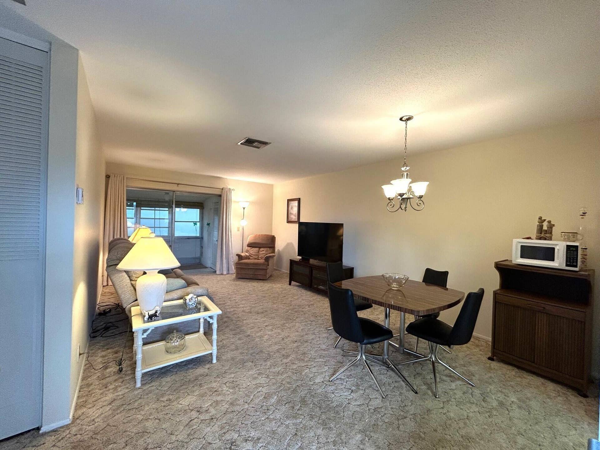 2955 Crosley Drive W, #F, West Palm Beach, FL 33415 IMG_9282
