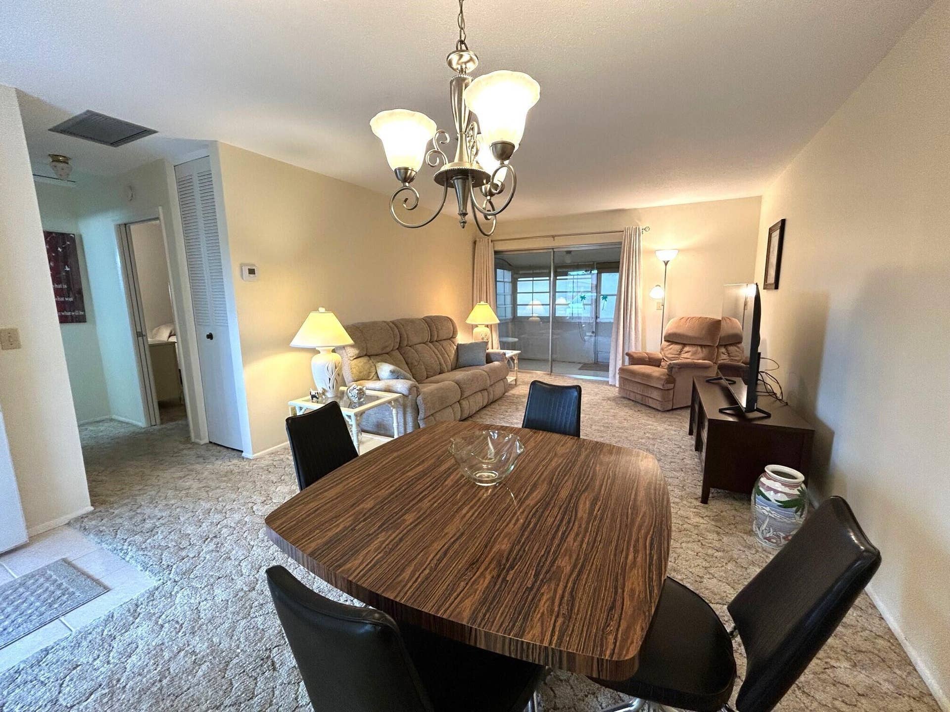 2955 Crosley Drive W, #F, West Palm Beach, FL 33415 IMG_9284