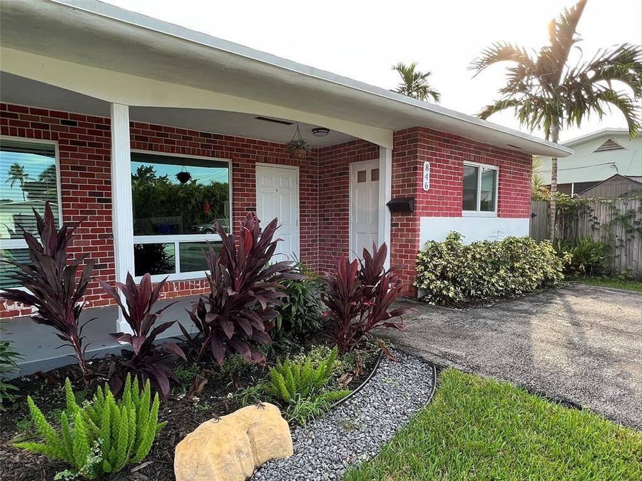 Property photo for 846 SW 14th Street, Fort Lauderdale, FL
