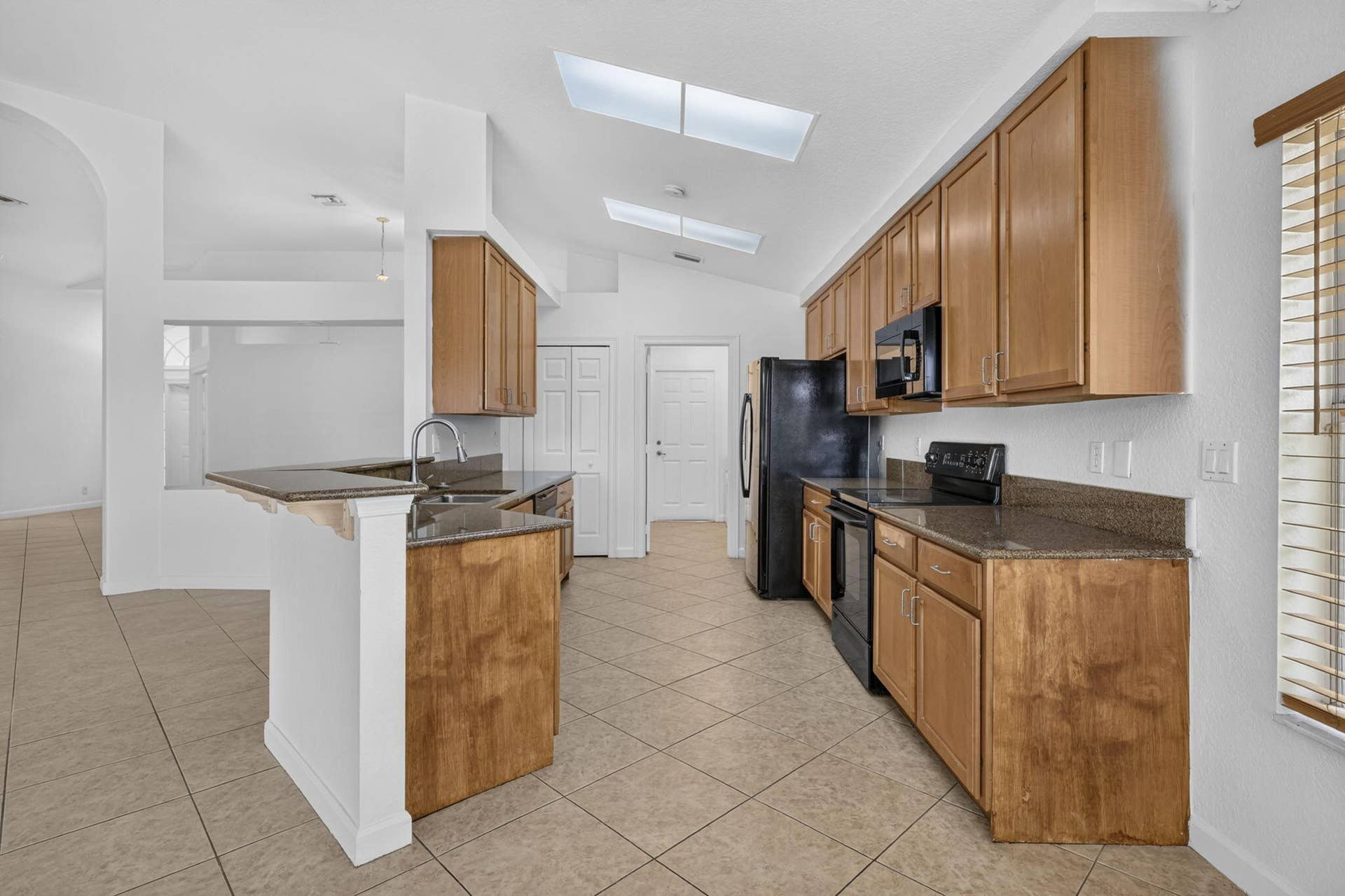 4003 W Hamilton Key, West Palm Beach, FL 33411 22-web-or-mls-BS1A7270