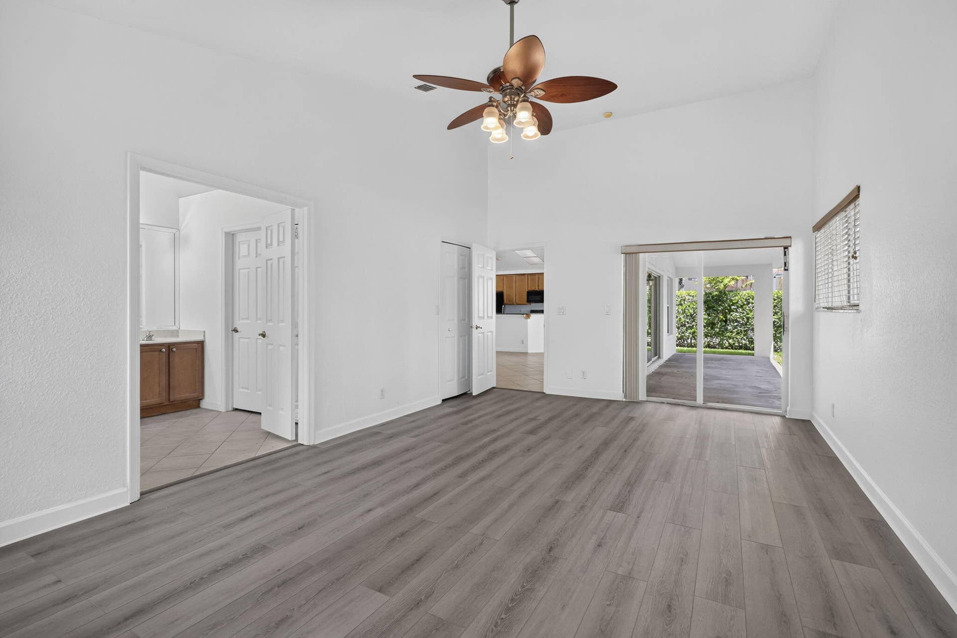 4003 W Hamilton Key, West Palm Beach, FL 33411 32-web-or-mls-BS1A7319