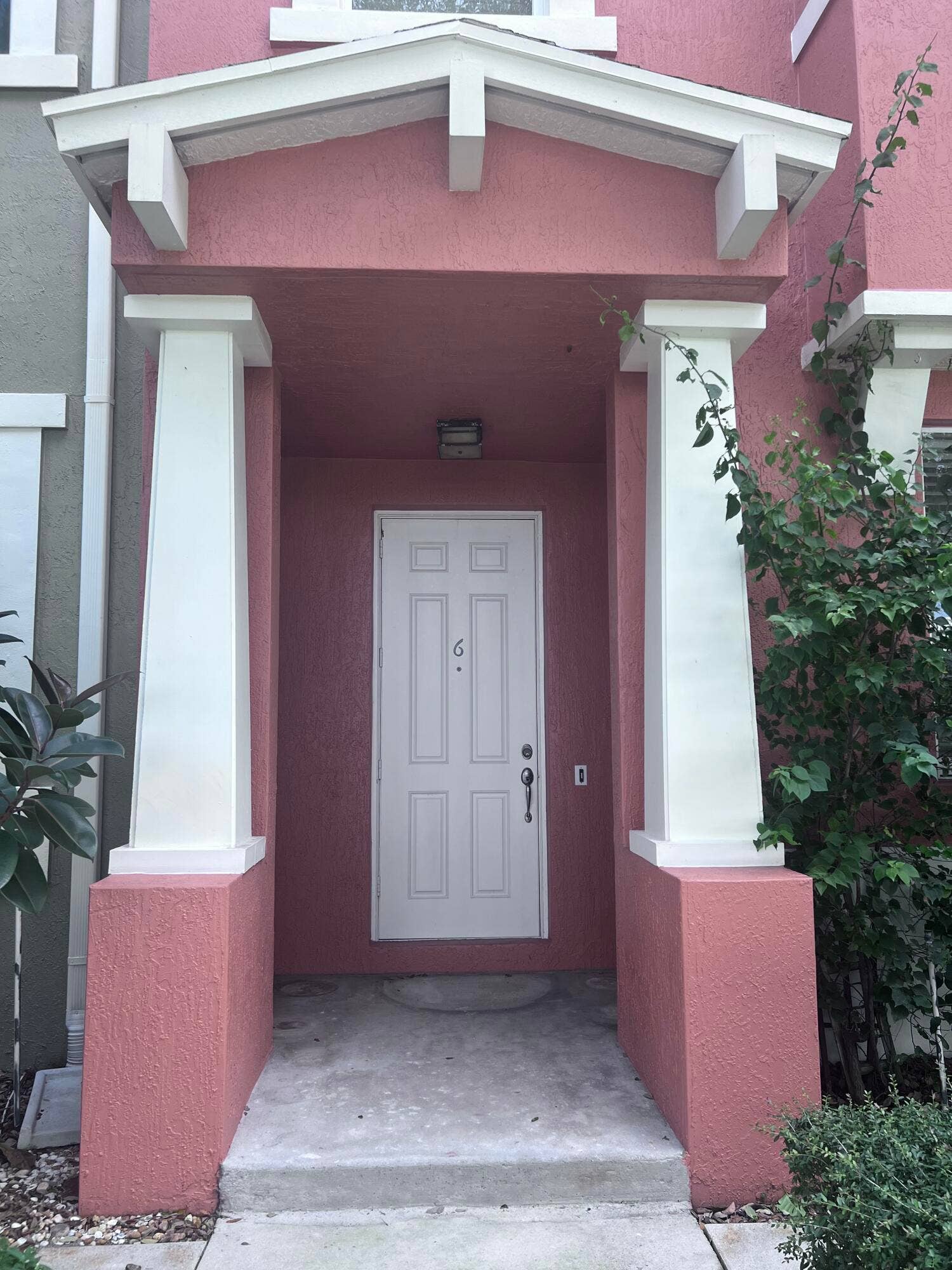 960 MILLBRAE Court, #6, West Palm Beach, FL 33401 960#6