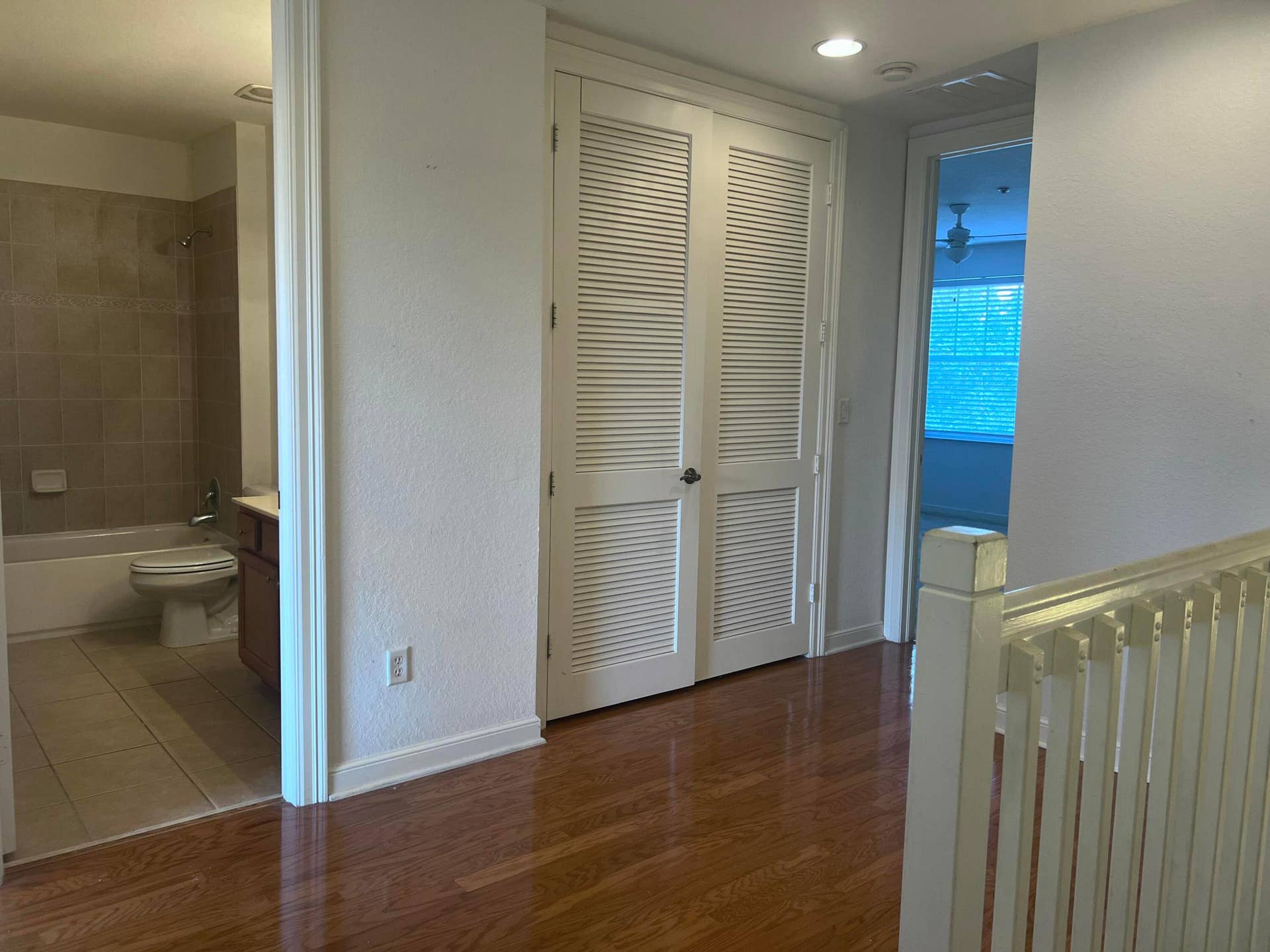 960 MILLBRAE Court, #6, West Palm Beach, FL 33401 3rd floor
