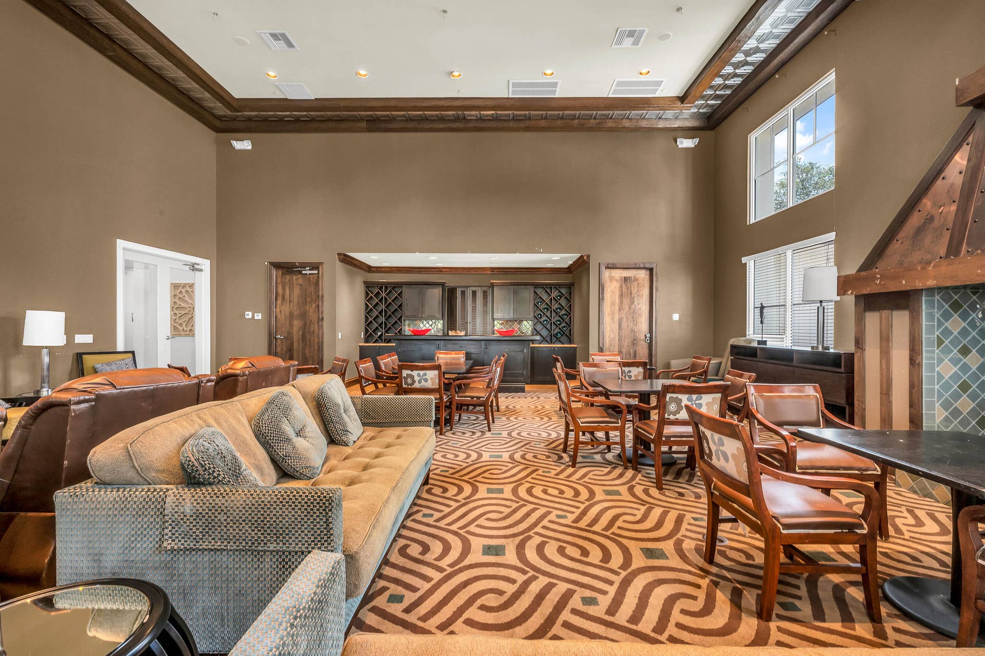 960 MILLBRAE Court, #6, West Palm Beach, FL 33401 clubhouse