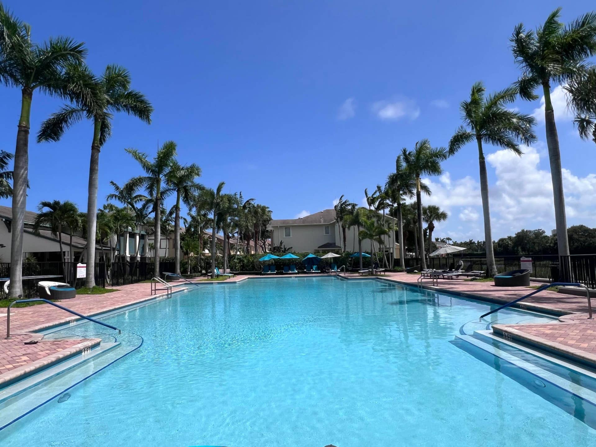 960 MILLBRAE Court, #6, West Palm Beach, FL 33401 IMG_2171