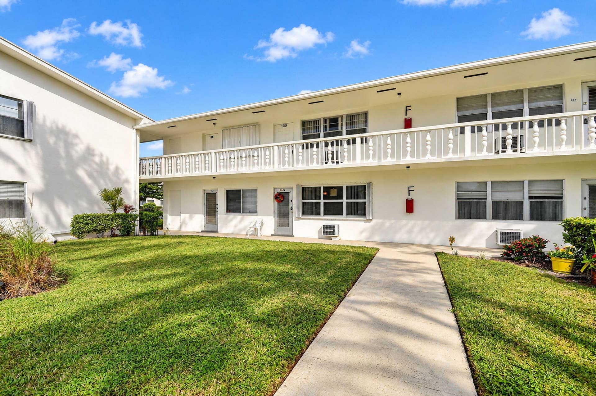 135 SALISBURY F, West Palm Beach, FL 33417 3-web-or-mls-DSC_6597