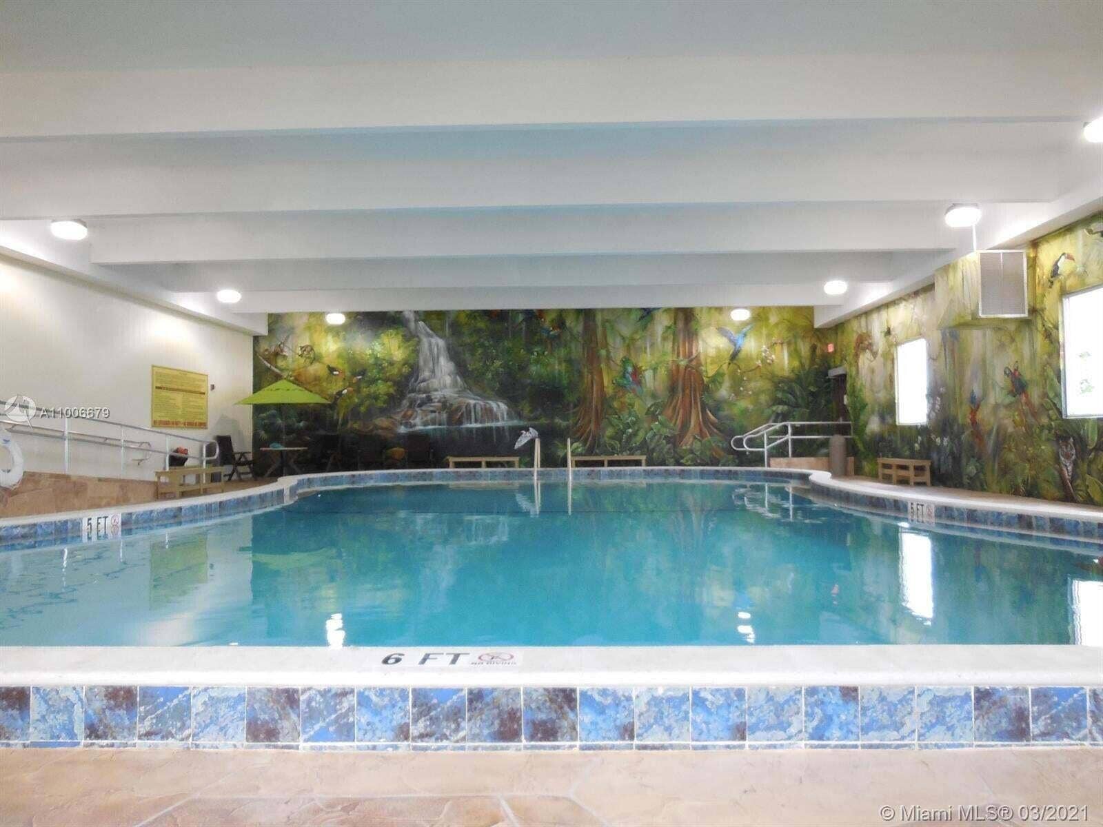 135 SALISBURY F, West Palm Beach, FL 33417 INDOOR POOL