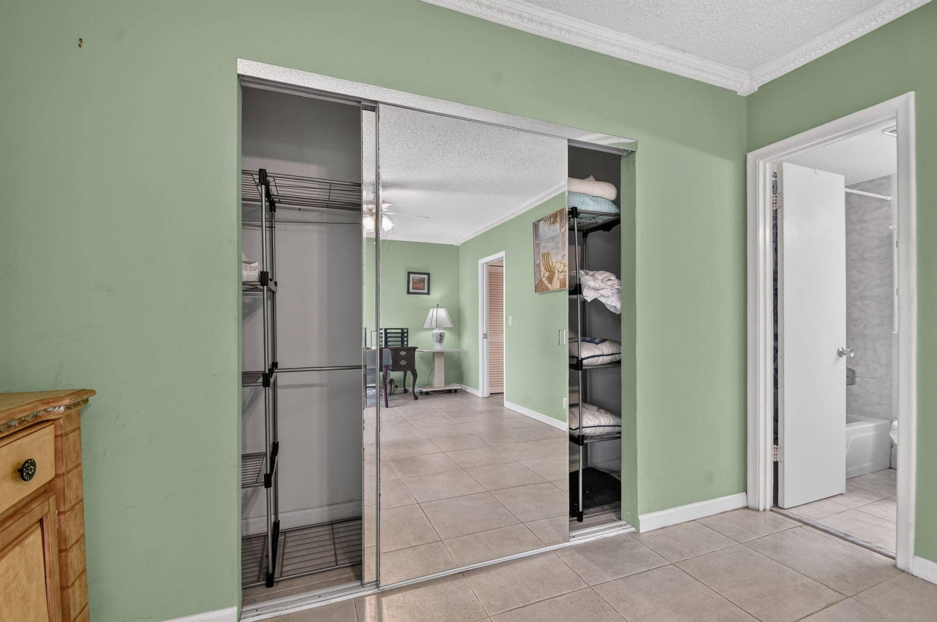 135 SALISBURY F, West Palm Beach, FL 33417 23-web-or-mls-DSC_6694