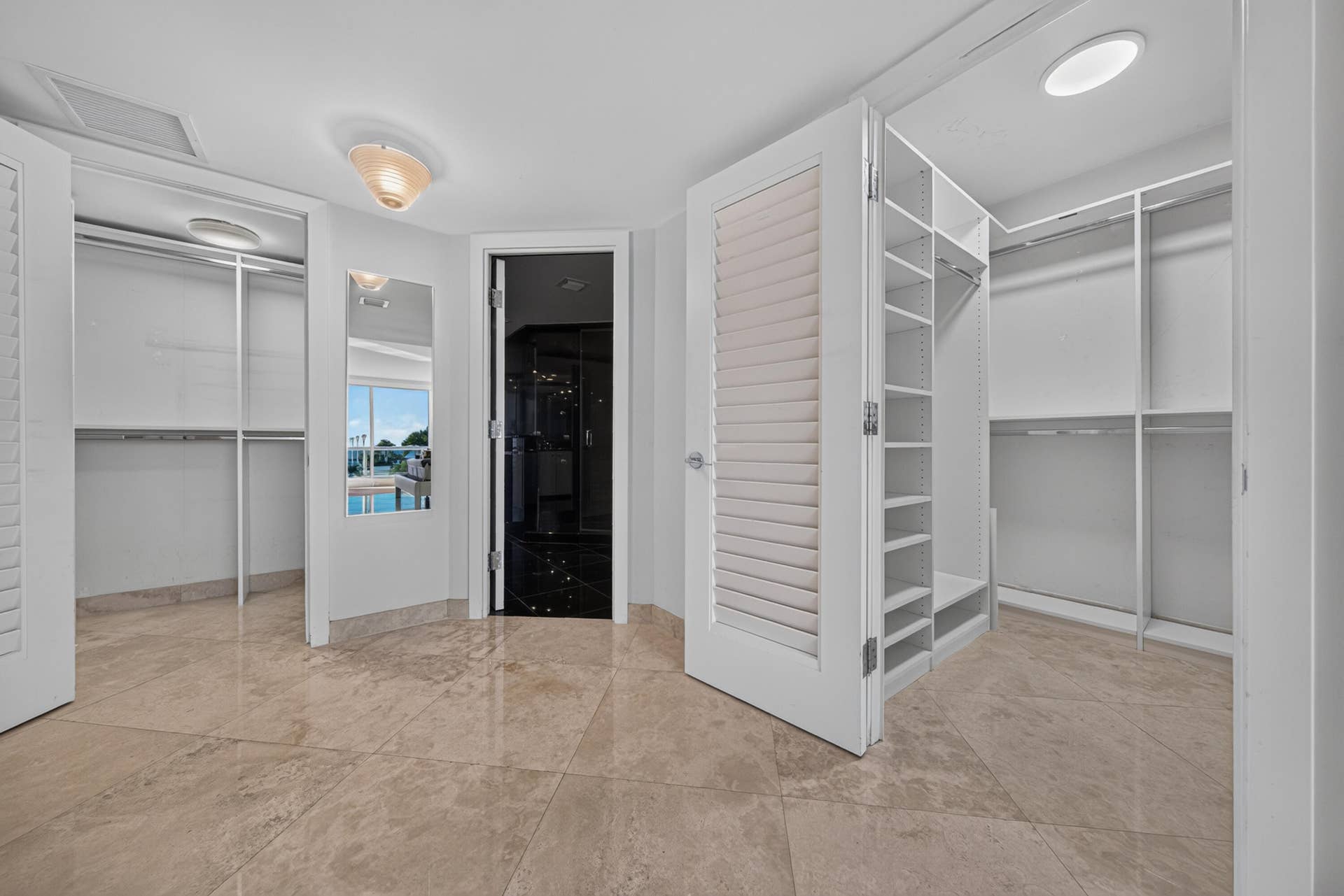 2100 S OCEAN Lane, #205, Fort Lauderdale, FL 33316 Main Residence - Dual Walk in closets.
