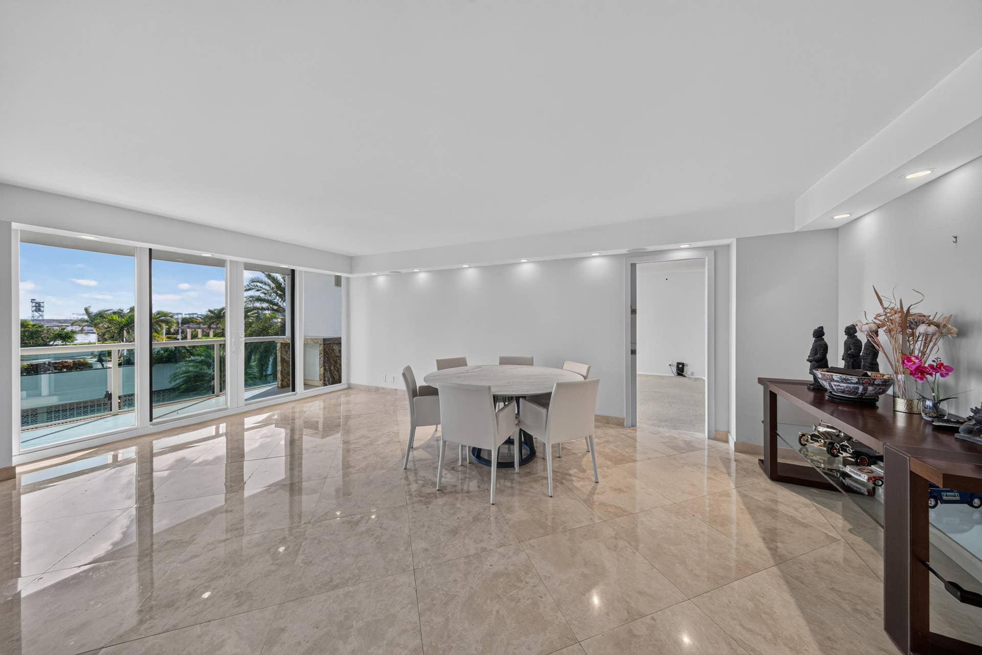 2100 S OCEAN Lane, #205, Fort Lauderdale, FL 33316 Main Residence - Living & Dining Area.