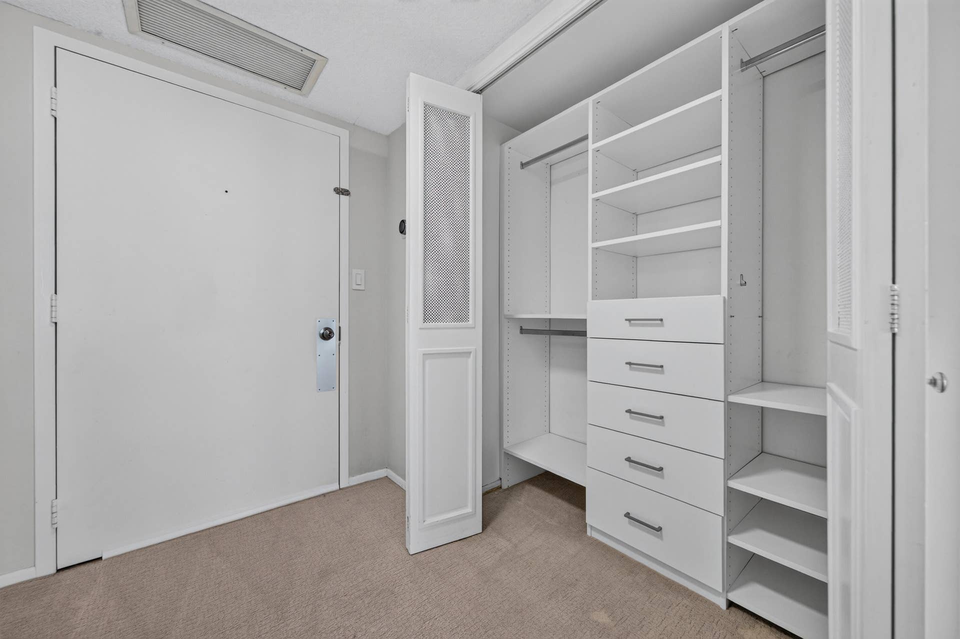 2100 S OCEAN Lane, #205, Fort Lauderdale, FL 33316 Lots of storage in the Secondary Residence Living Area