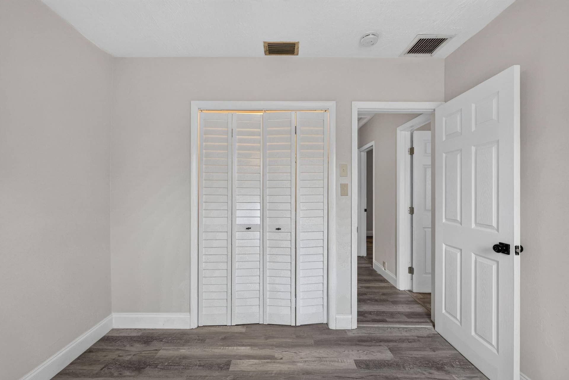 1313 NE 13TH Street, Fort Lauderdale, FL 33304 21-web-or-mls-8I8A5382