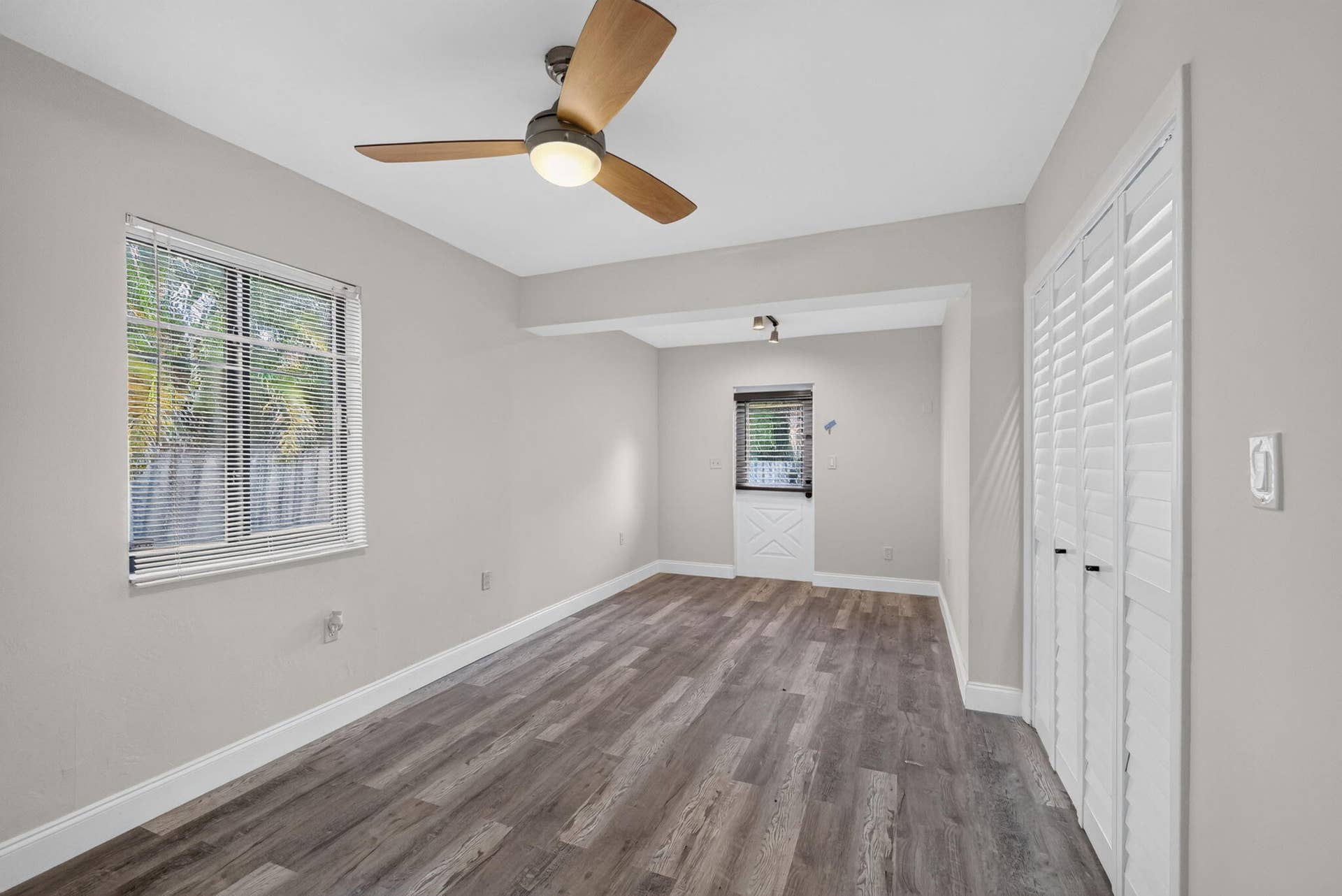 1313 NE 13TH Street, Fort Lauderdale, FL 33304 13-web-or-mls-8I8A5335