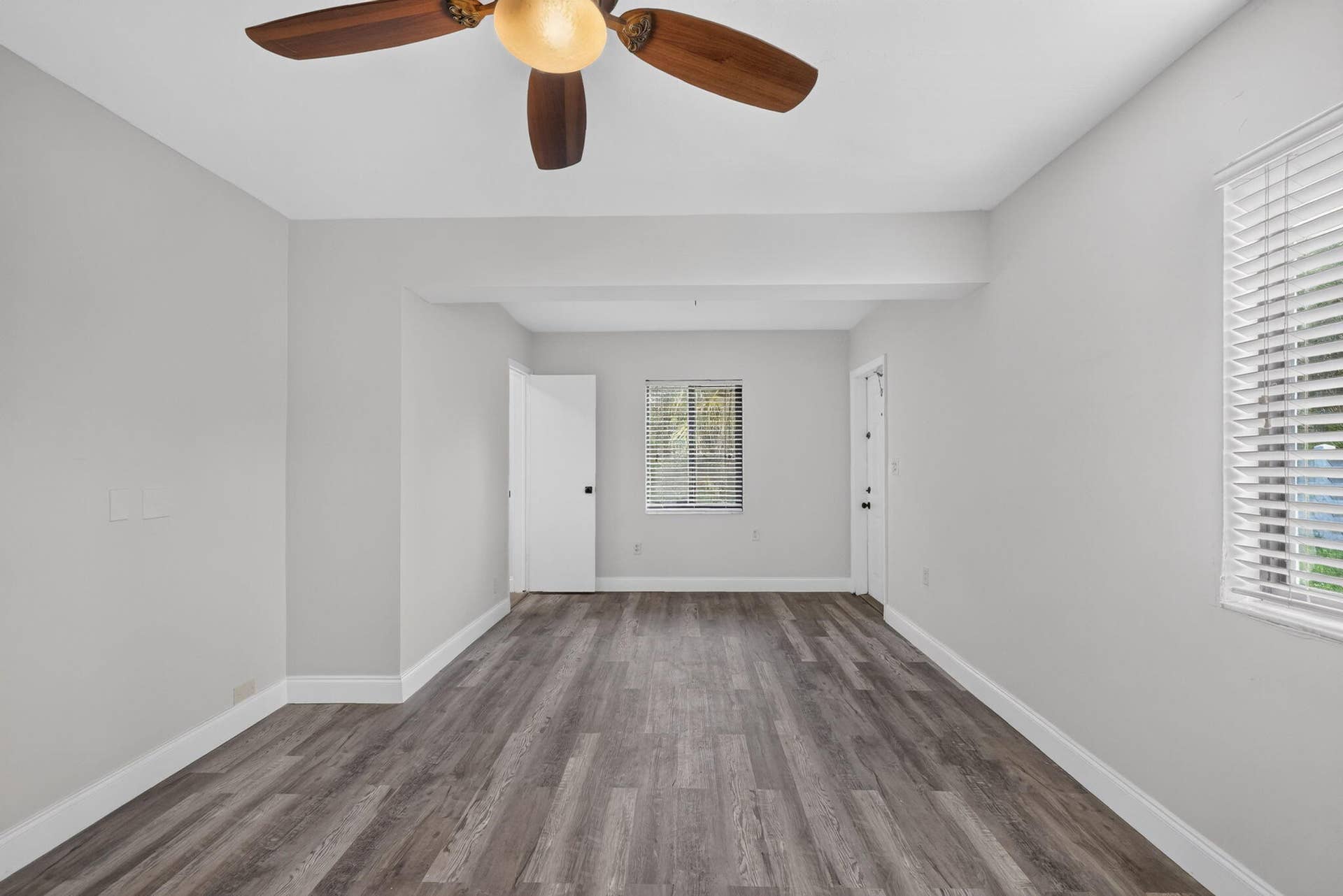 1313 NE 13TH Street, Fort Lauderdale, FL 33304 17-web-or-mls-8I8A5360