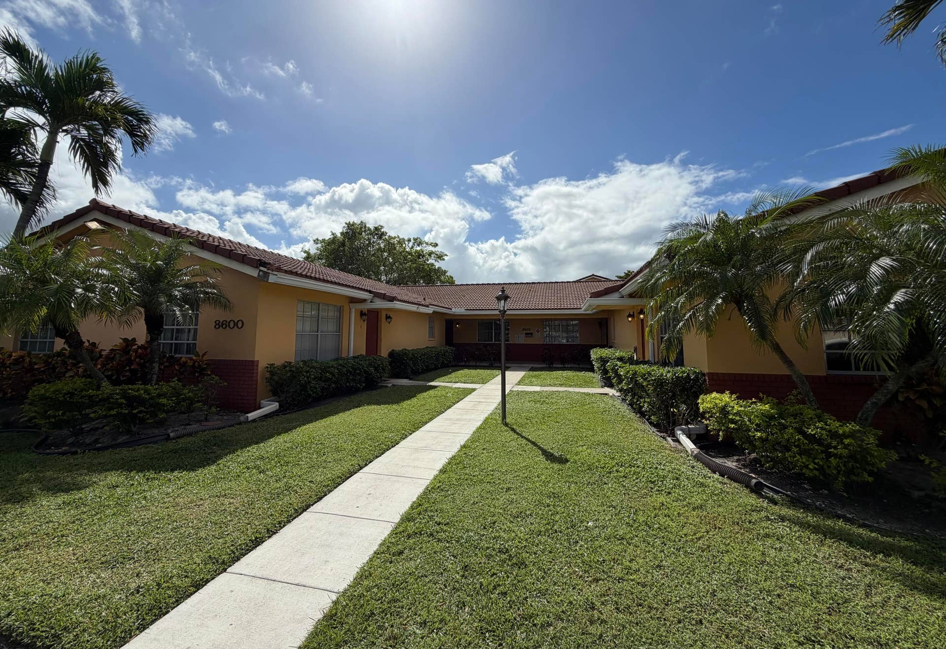 8600 NW 35TH Street, #2, Coral Springs, FL 33065 IMG_0472 (1)