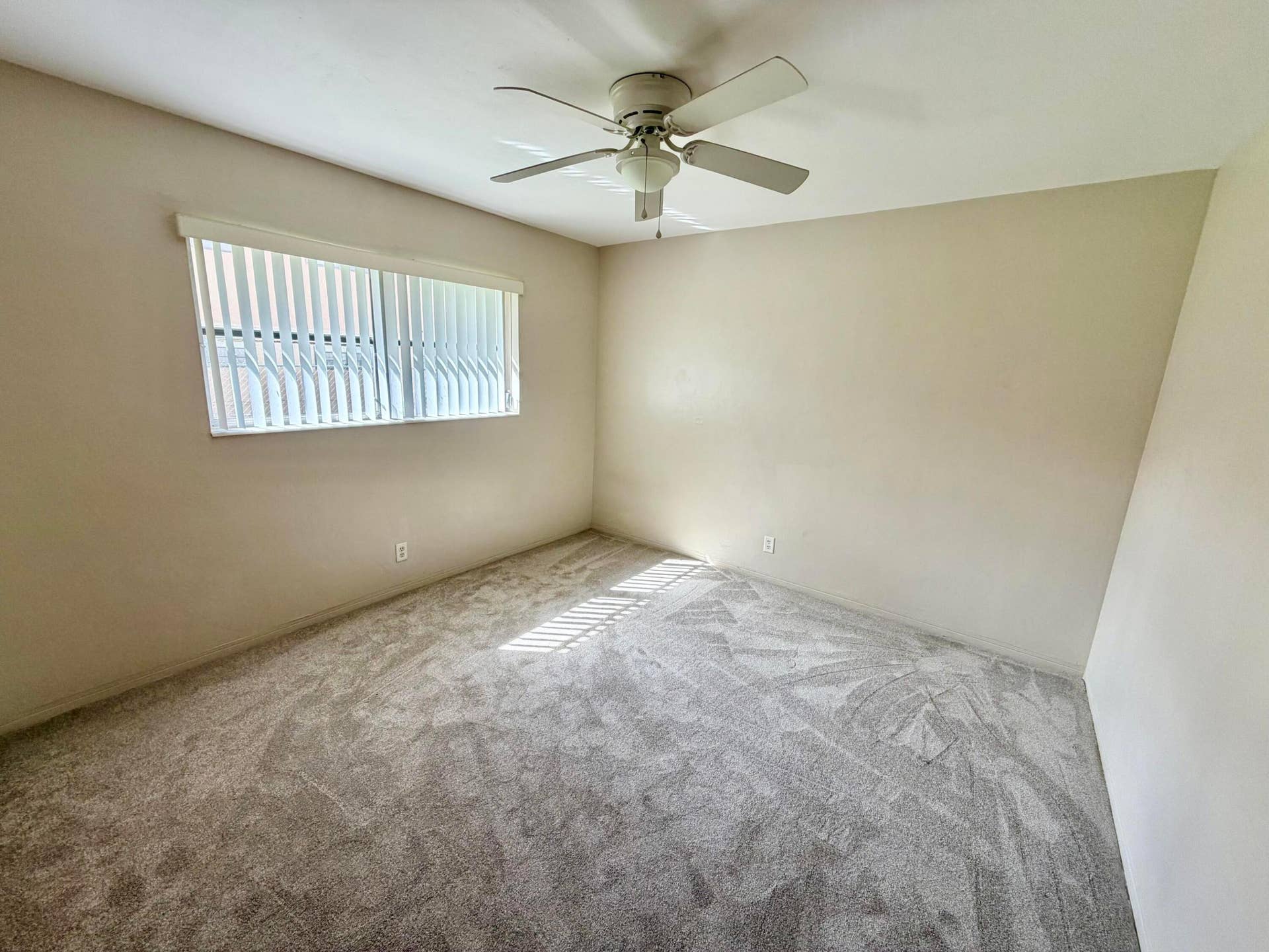 8600 NW 35TH Street, #2, Coral Springs, FL 33065 IMG_0465